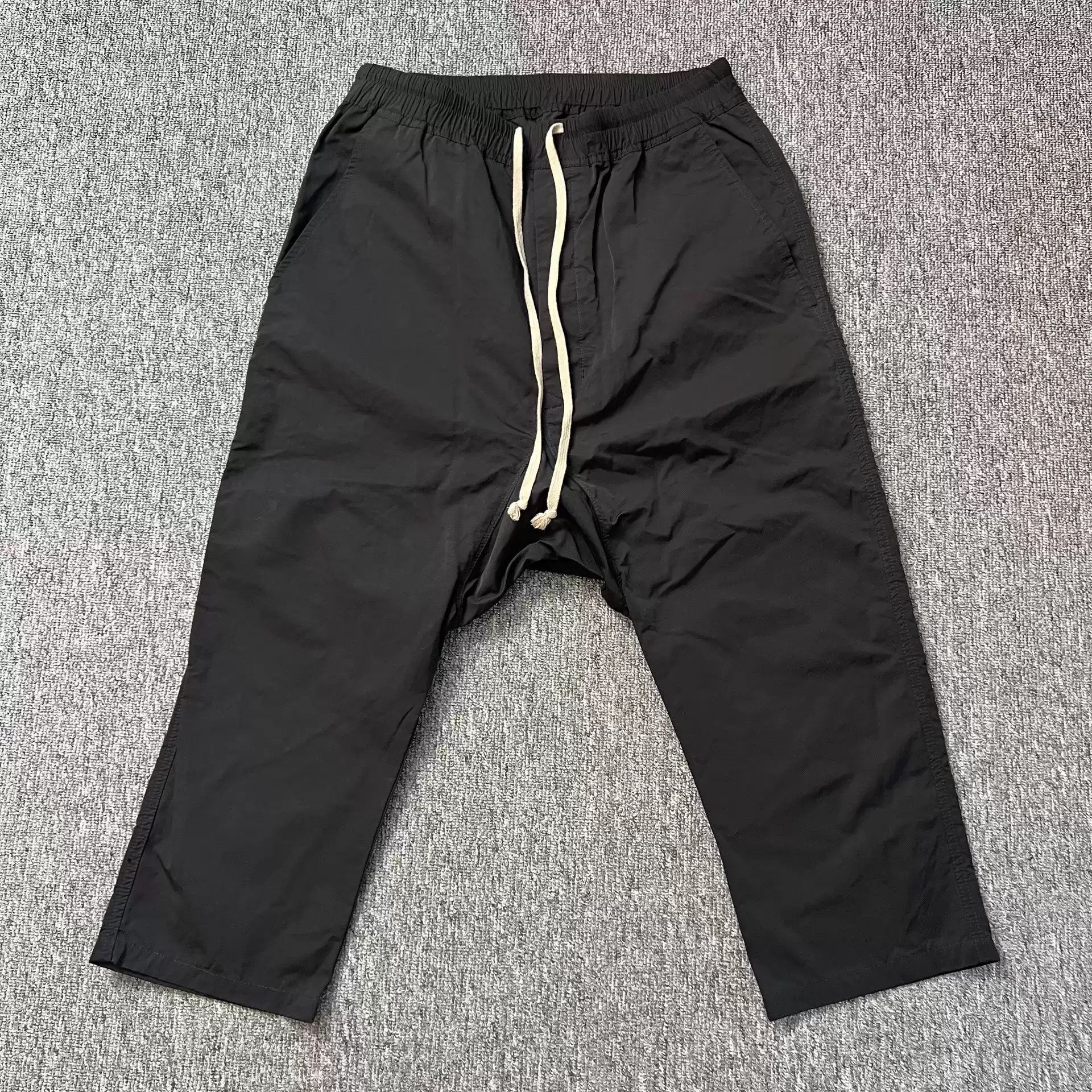 Rick Owens Rick Owens black cropped pants Size US 34 / EU 50 - 1 Thumbnail