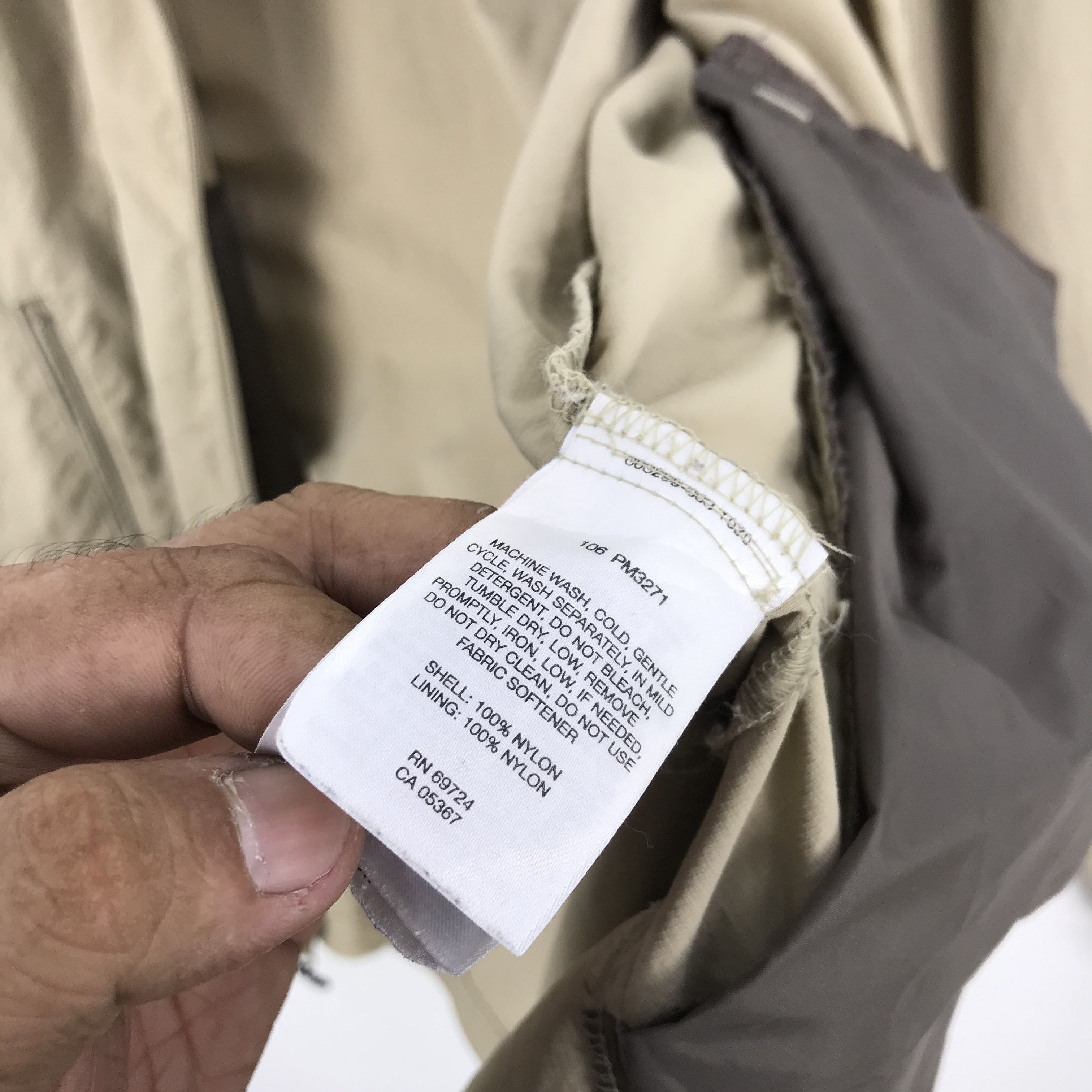 Columbia × Vintage Vintage Columbia Hoodie Rain Coat Jacket Windbreaker Size US XL / EU 56 / 4 - 6 Thumbnail