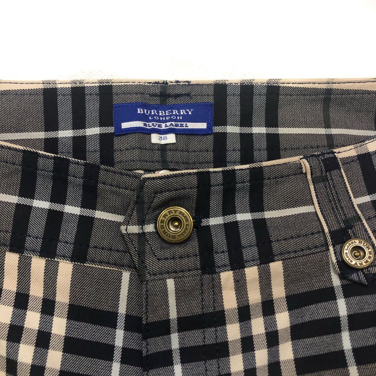 Burberry Burberrys London Blue Label Novacheck 3 Quarter Pant Size 30" / US 8 / IT 44 - 7 Thumbnail