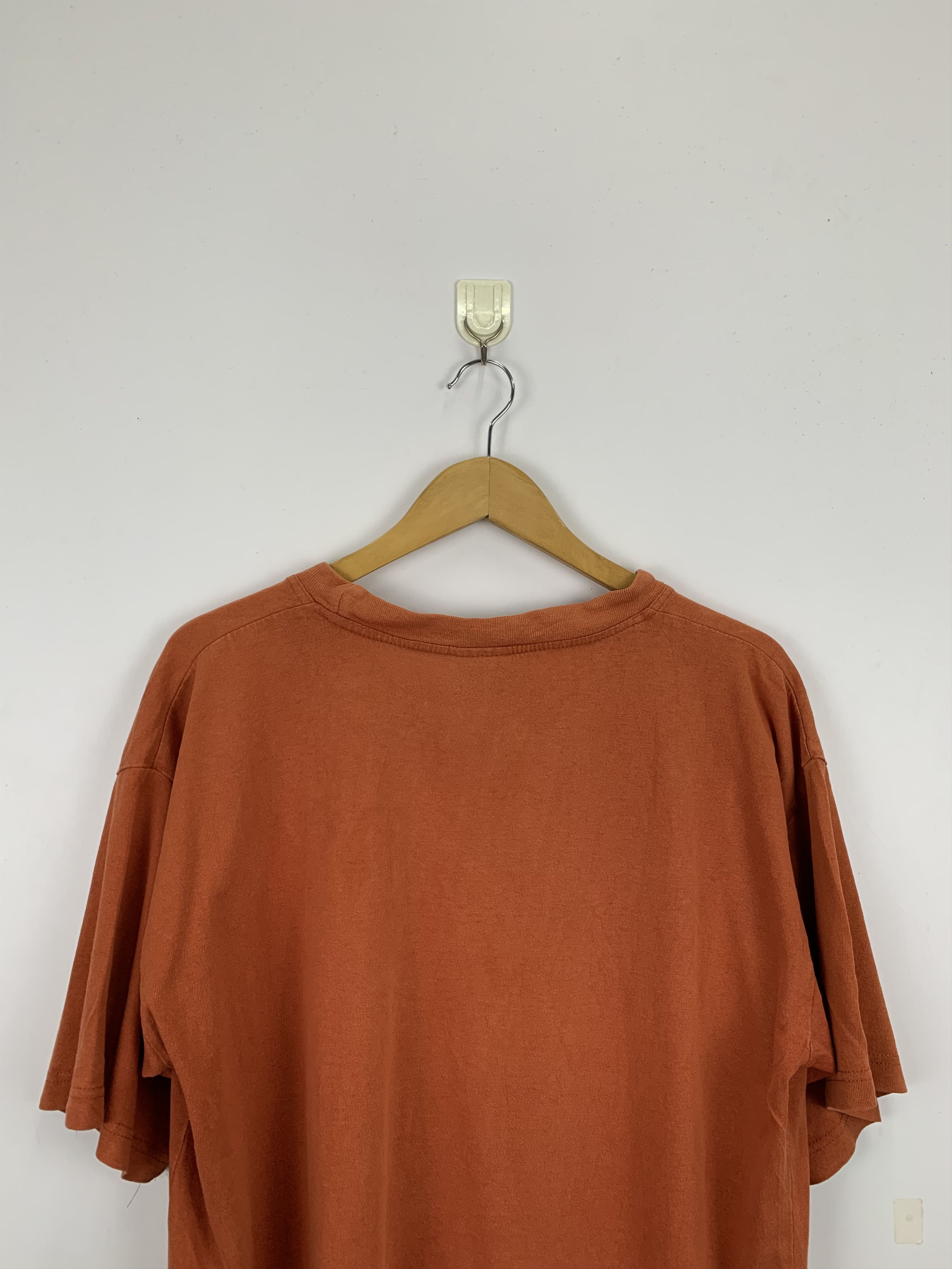 Vintage Vintage 90s Brisbane Australia Emnroidery Logo Tee TA0276 Size US L / EU 52-54 / 3 - 4 Thumbnail