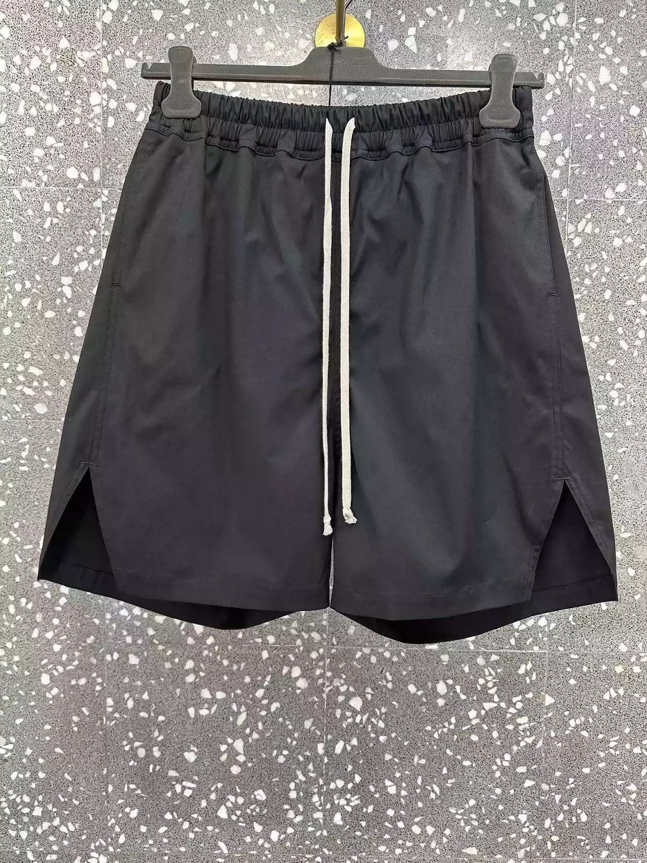 Rick Owens Rick Owes shorts Size US 36 / EU 52 - 1 Thumbnail