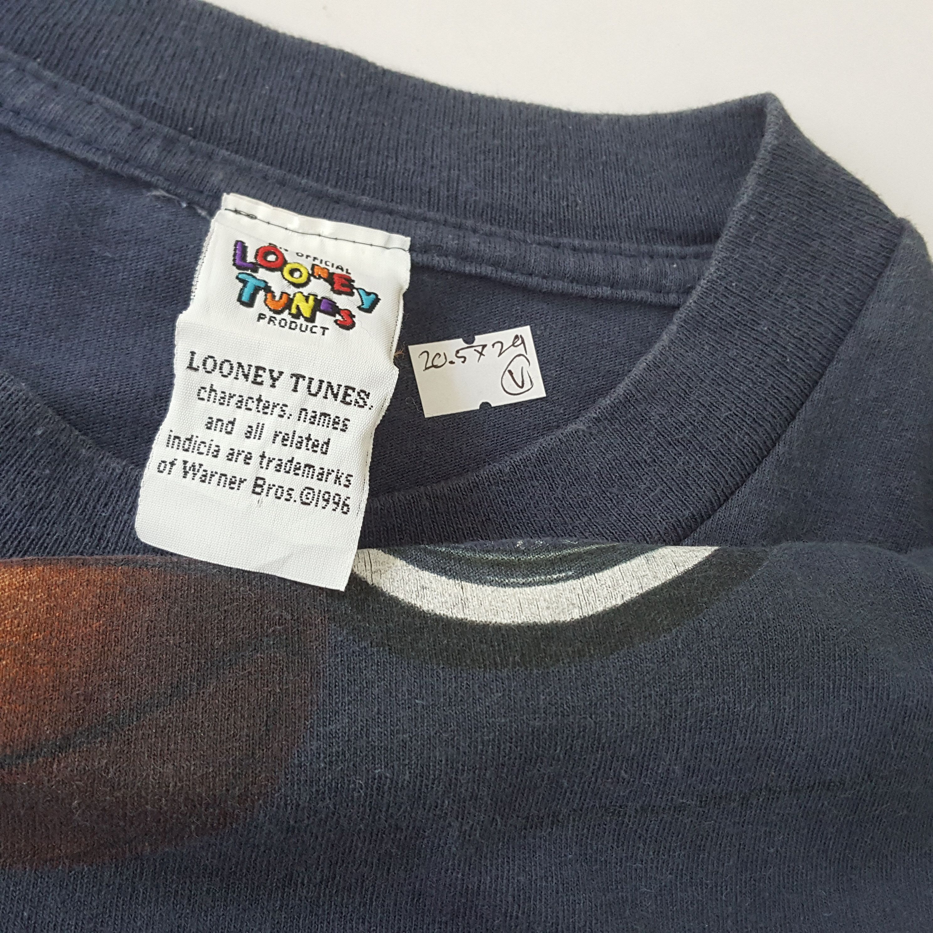 Vintage × Warner Bros Vintage 90's Looney Tunes Tazmanian X Rodman Parody t-shirt Size US M / EU 48-50 / 2 - 5 Thumbnail