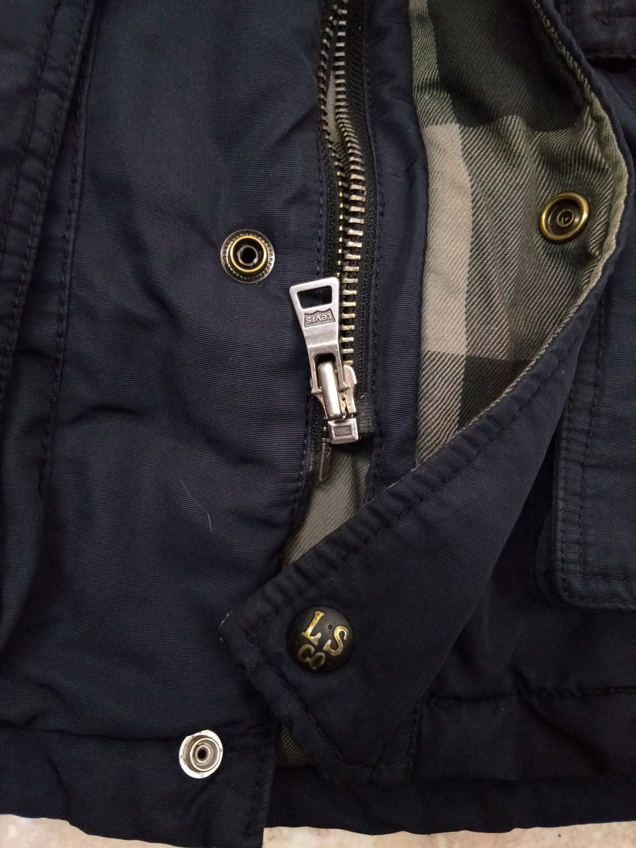 Japanese Brand × Levi's LEVI'S Multi Pockets Winter Thick Jacket Hoodie Size US L / EU 52-54 / 3 - 12 Thumbnail
