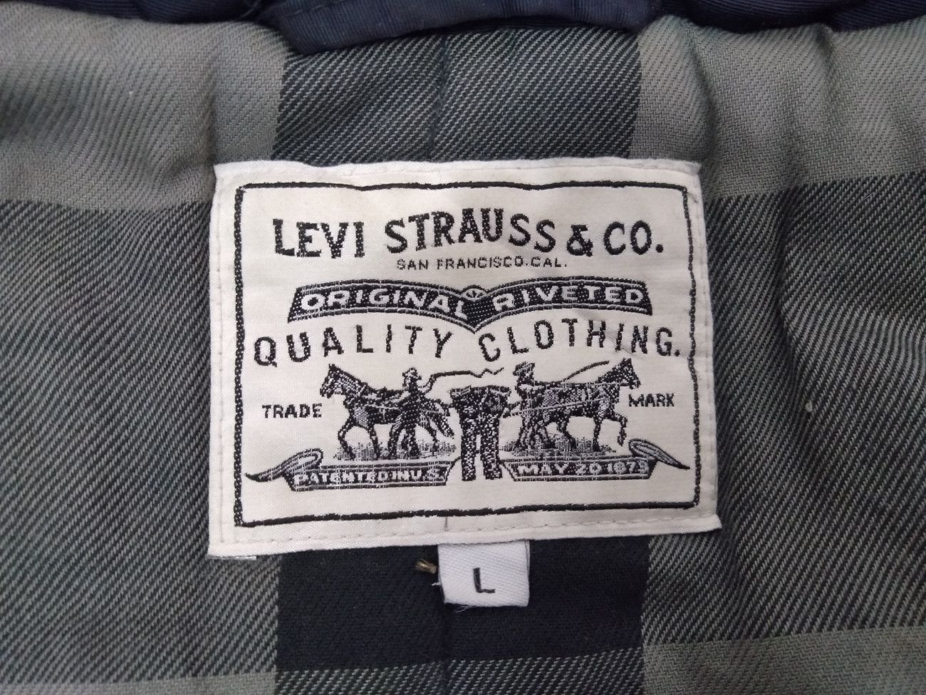 Japanese Brand × Levi's LEVI'S Multi Pockets Winter Thick Jacket Hoodie Size US L / EU 52-54 / 3 - 18 Thumbnail
