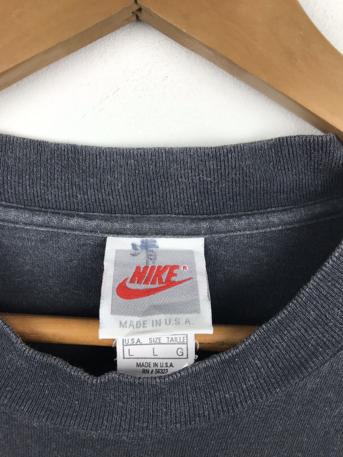 Nike × Vintage Vintage 90s nike t-shirt Size US L / EU 52-54 / 3 - 3 Thumbnail