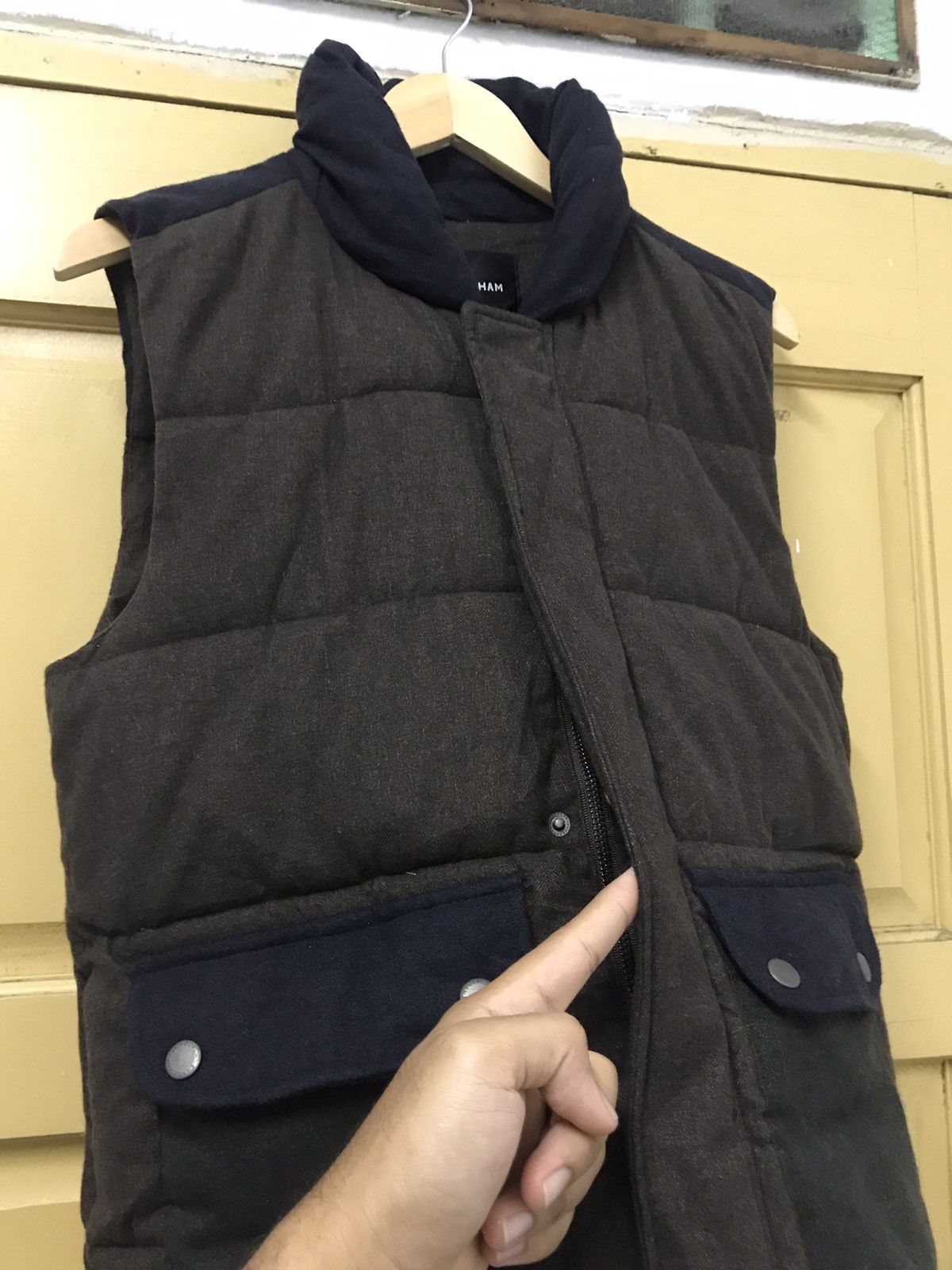 Japanese Brand Vintage Empolham Pocket Puffer Vest Jacket Size US M / EU 48-50 / 2 - 21 Thumbnail