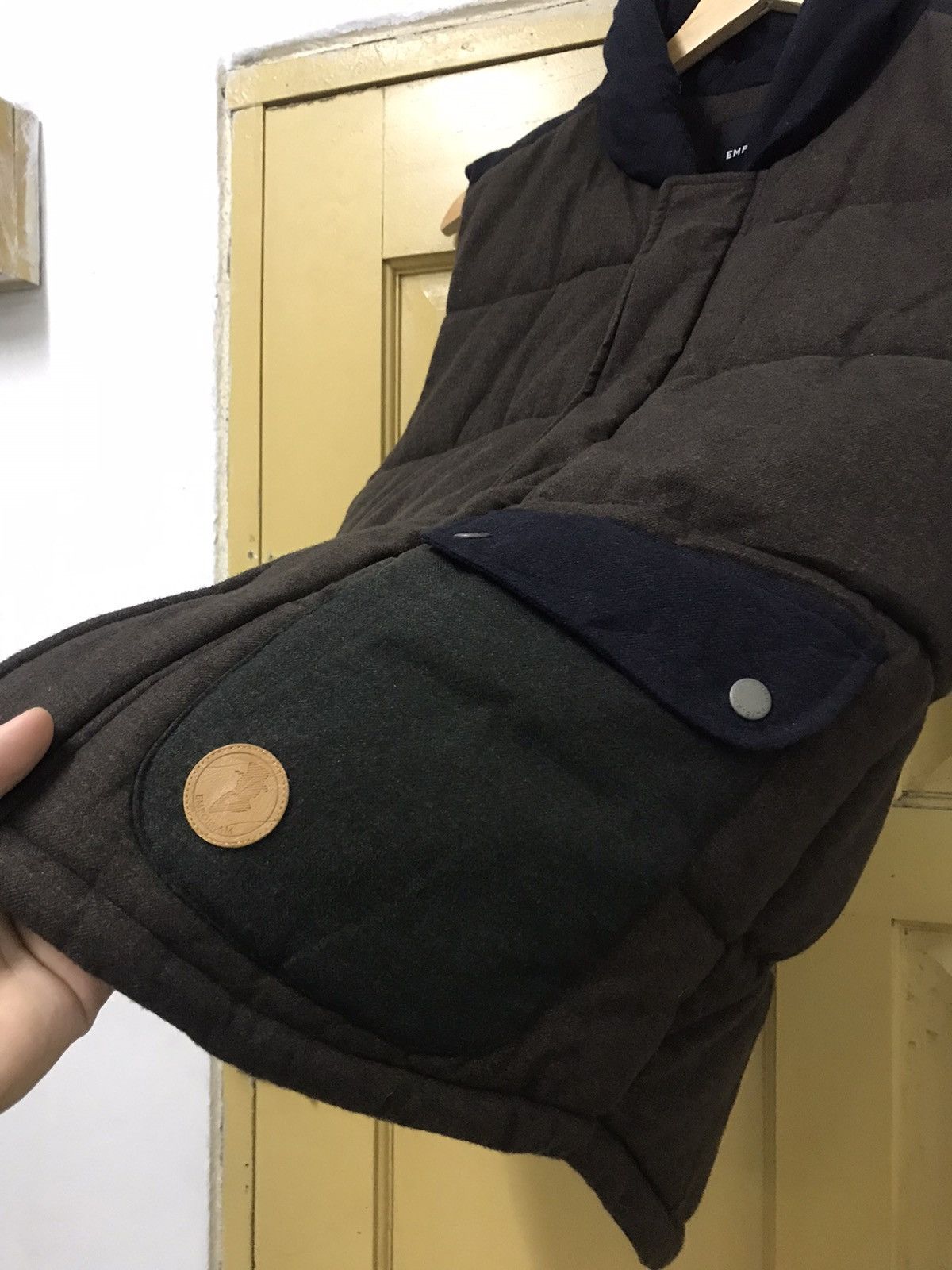 Japanese Brand Vintage Empolham Pocket Puffer Vest Jacket Size US M / EU 48-50 / 2 - 8 Thumbnail