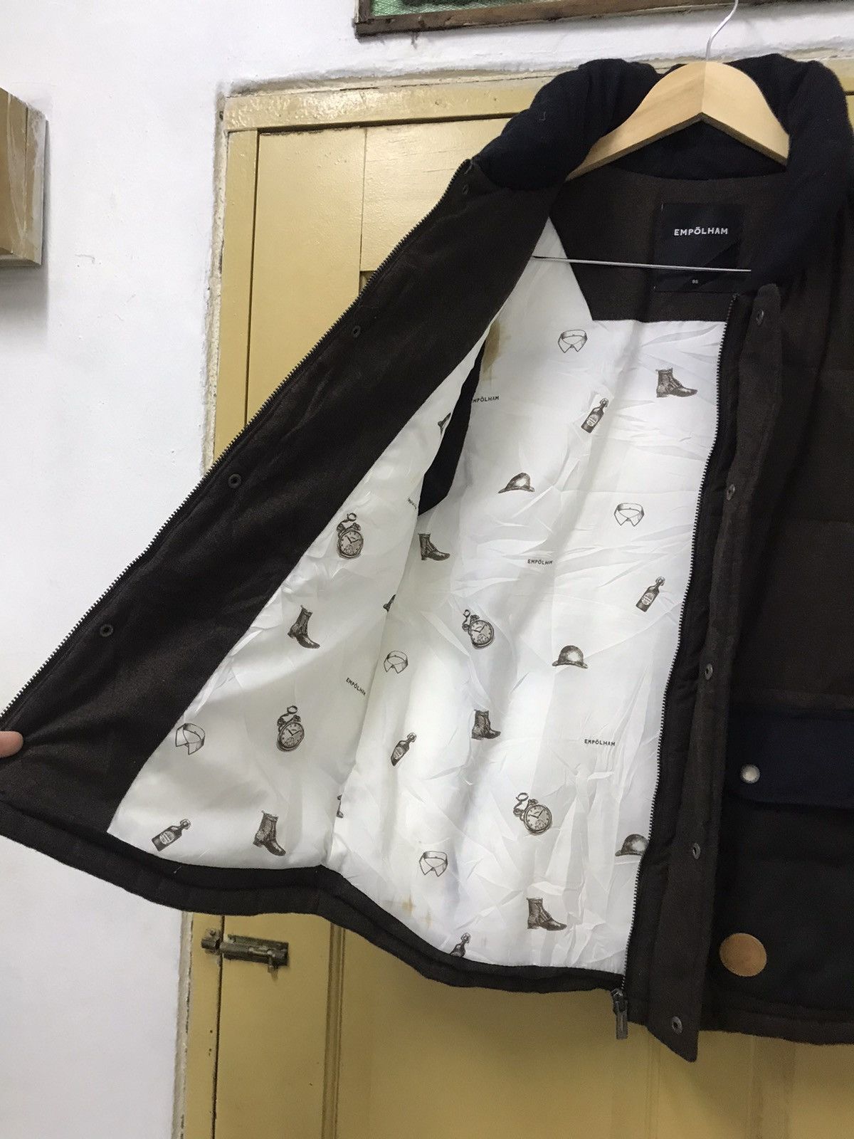 Japanese Brand Vintage Empolham Pocket Puffer Vest Jacket Size US M / EU 48-50 / 2 - 16 Thumbnail