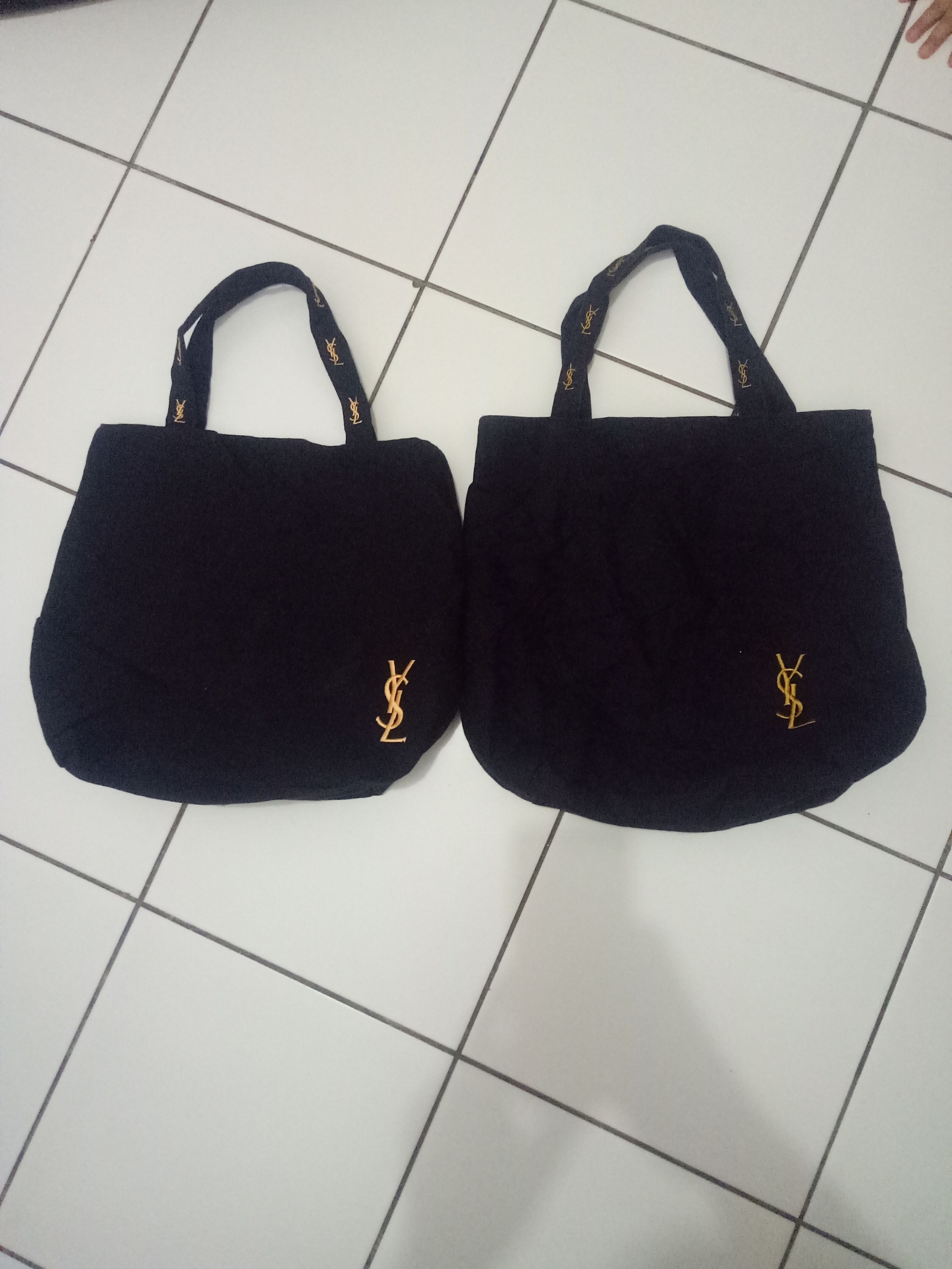 Yves Saint Laurent 2pcs YSL Embroidery Logo Tote Bag Size ONE SIZE - 1 Thumbnail
