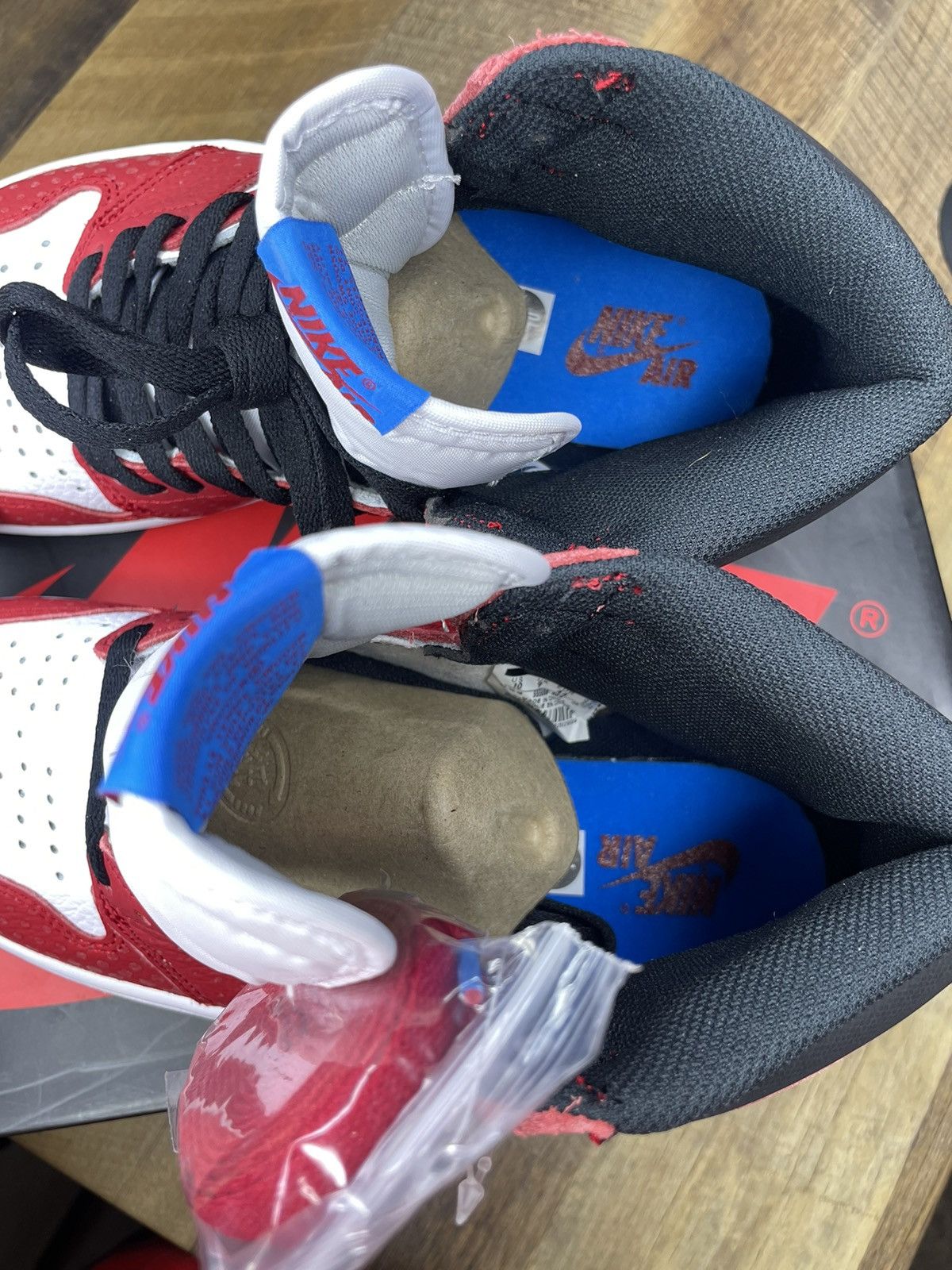Jordan Brand Air Jordan 1 Retro High OG spider man origin story exclusive Size US 10 / EU 43 - 8 Thumbnail