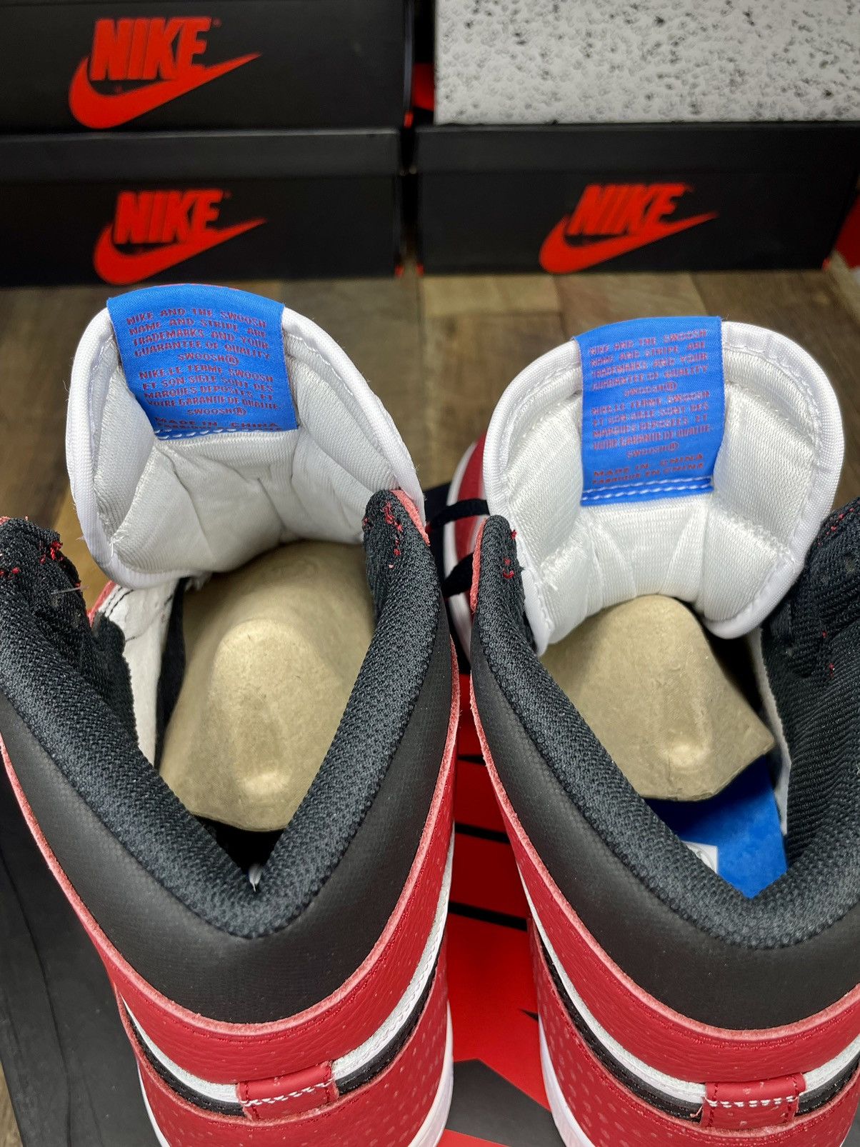 Jordan Brand Air Jordan 1 Retro High OG spider man origin story exclusive Size US 10 / EU 43 - 7 Thumbnail