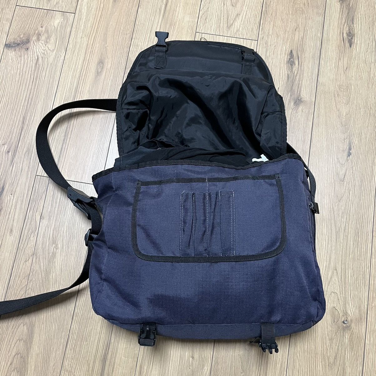 Adidas Adidas Vintage Y2k Gorpcore Very Big Bag Size ONE SIZE - 12 Thumbnail