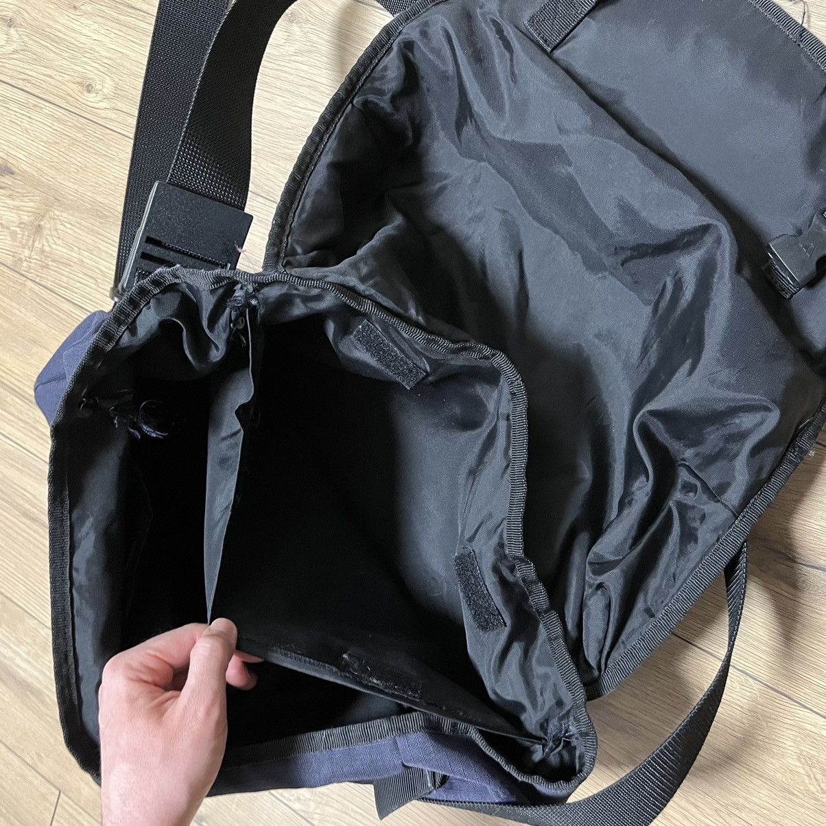 Adidas Adidas Vintage Y2k Gorpcore Very Big Bag Size ONE SIZE - 17 Thumbnail