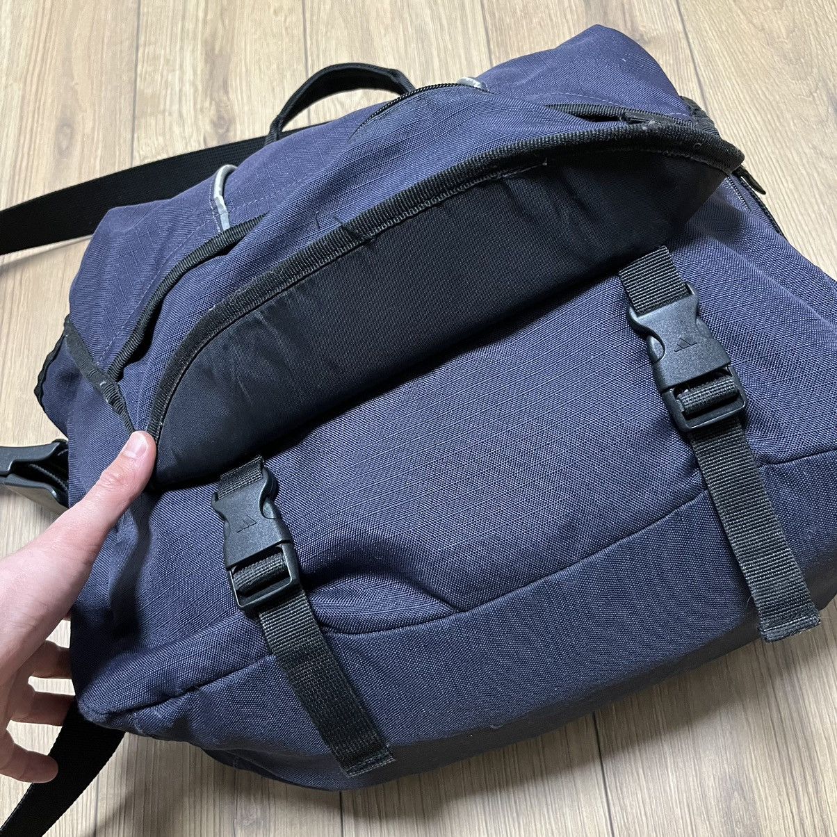 Adidas Adidas Vintage Y2k Gorpcore Very Big Bag Size ONE SIZE - 11 Thumbnail