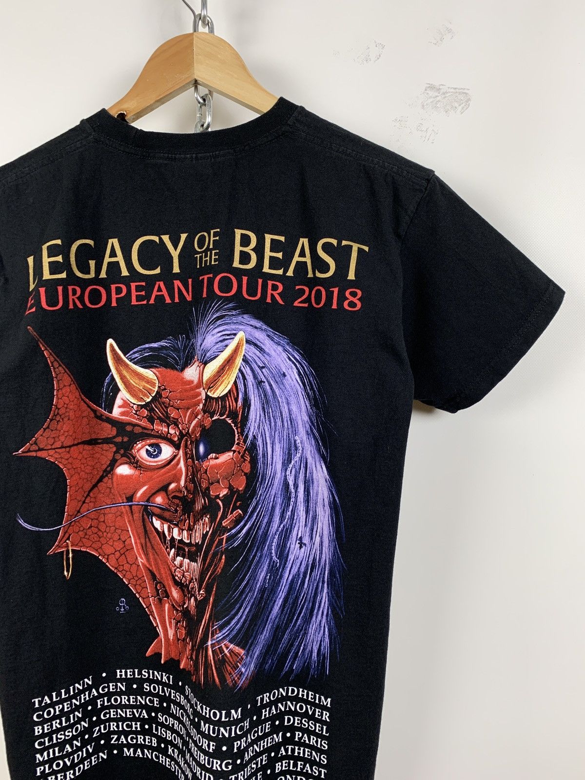 Band Tees 2018 Iron Maiden European Legacy Of The Beast Tour Size US S / EU 44-46 / 1 - 7 Thumbnail