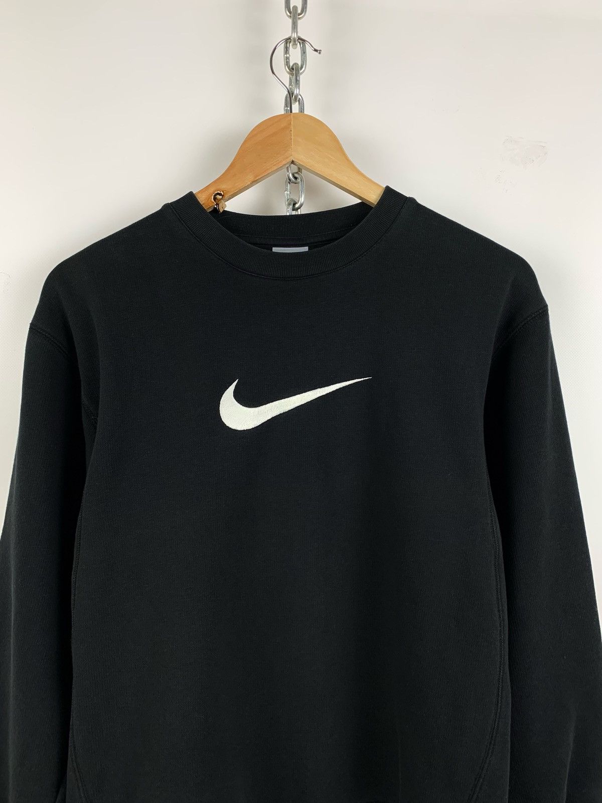 Nike Vintage Nike Big Logo Center Embroidered Swoosh Sweatshirt Size US S / EU 44-46 / 1 - 6 Thumbnail