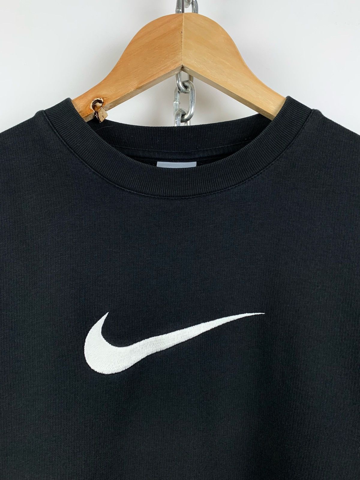 Nike Vintage Nike Big Logo Center Embroidered Swoosh Sweatshirt Size US S / EU 44-46 / 1 - 7 Thumbnail