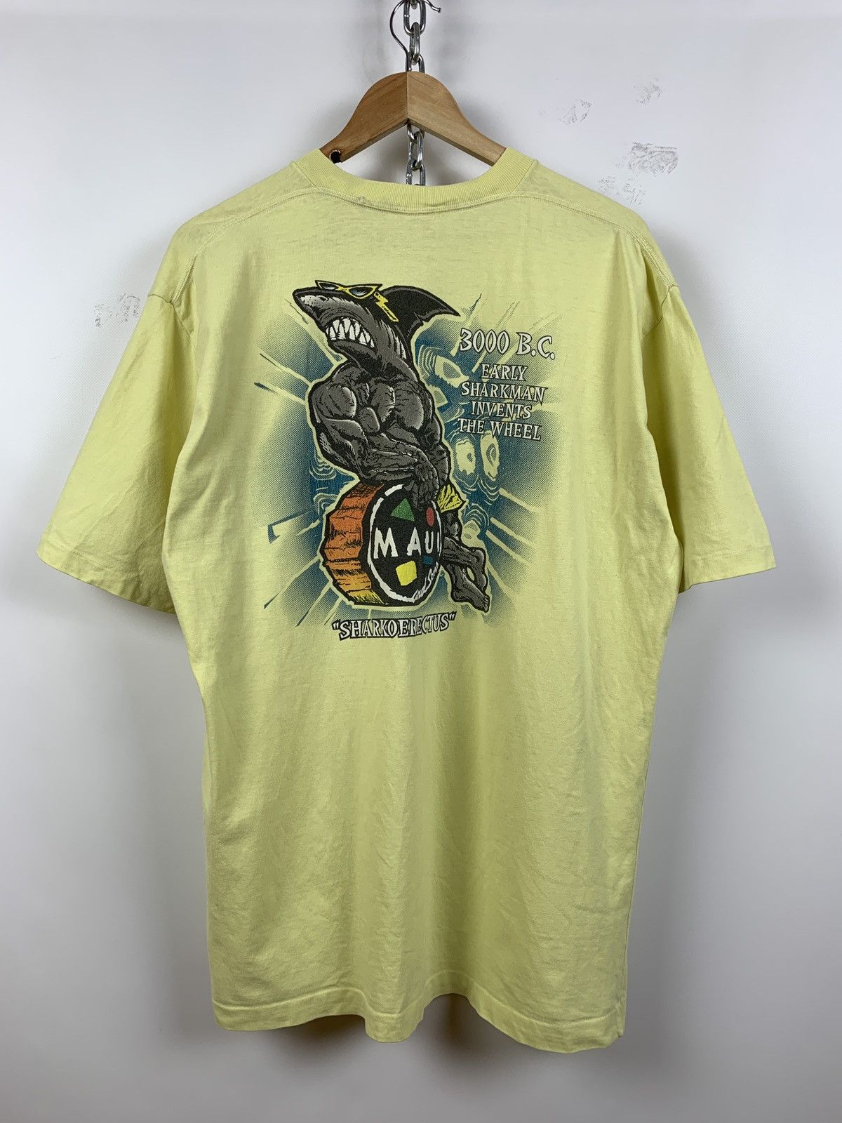 Maui and Sons Vintage Maui And Sons Sharkoerectus Crazy Surfing T-Shirt Size US XXL / EU 58 / 5 - 3 Thumbnail