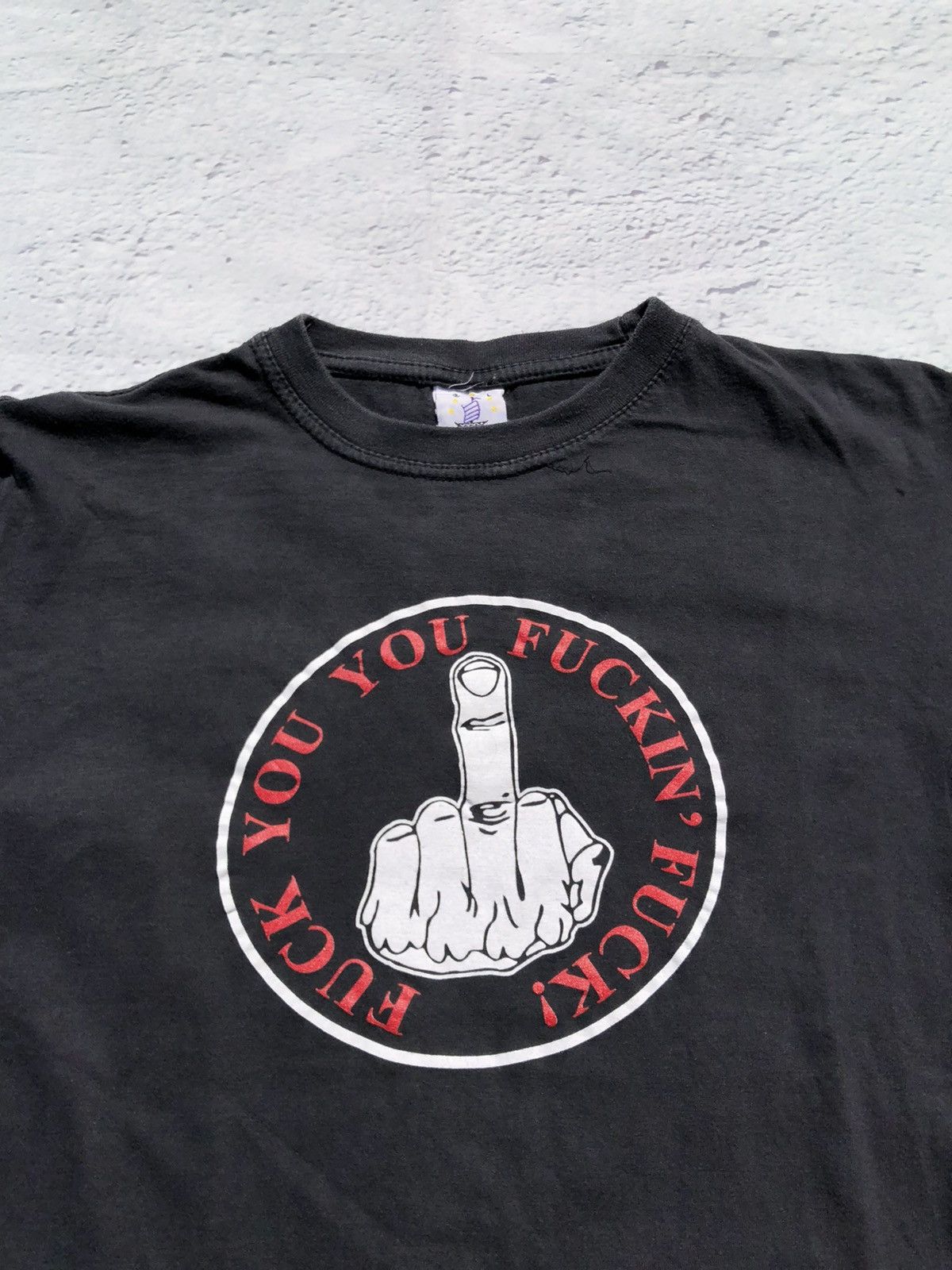 Fuck Art, Make Tees Vintage 90s Fuck You You Fuckin Fuck Hand Sign Black Tee Size US L / EU 52-54 / 3 - 4 Thumbnail