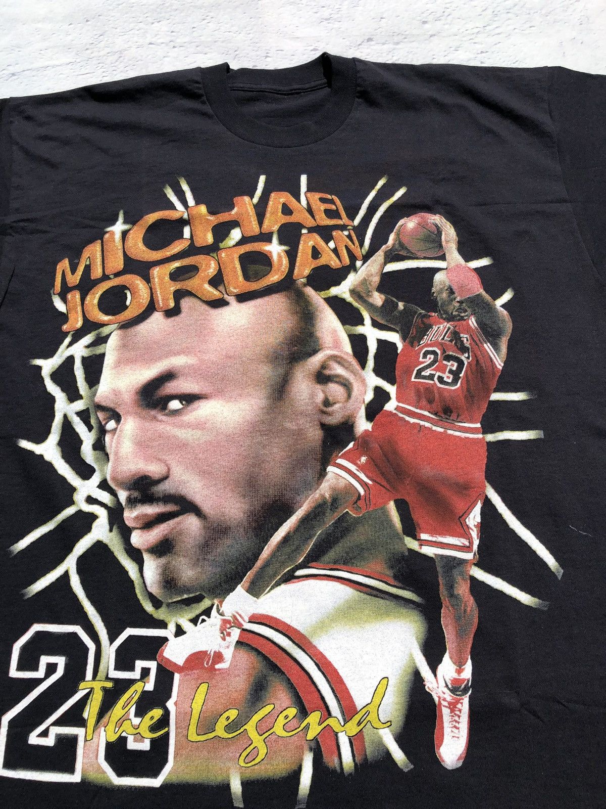 NBA Vintage 90s Michael Jordan Chicago Bulls NBA Black Tee Size US XL / EU 56 / 4 - 4 Thumbnail