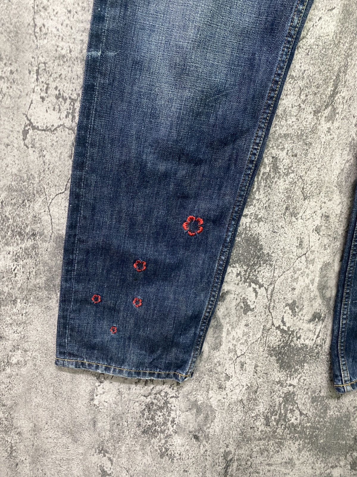 Designer × Japanese Brand Japanese TAKEO KIKUCHI Floral motif Embroidered Denim Size US 31 - 7 Thumbnail
