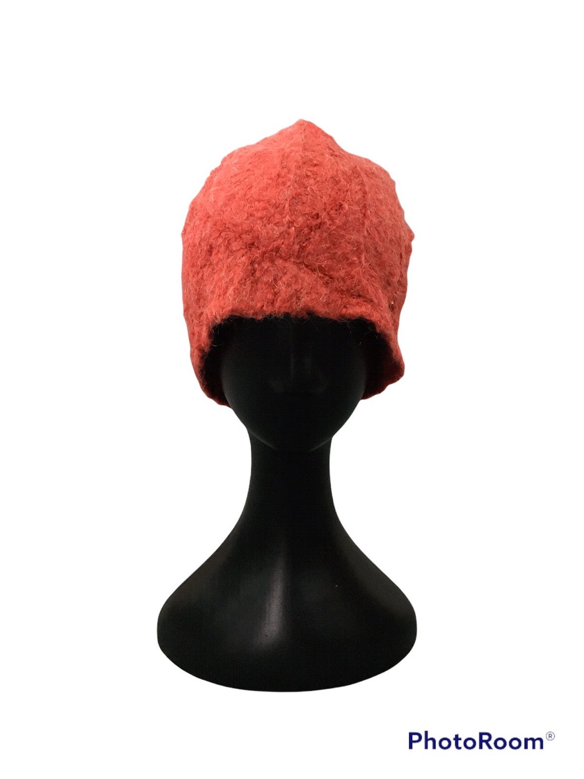 image of Vintage Mohair Wool Beanie Elle in Red, Men's