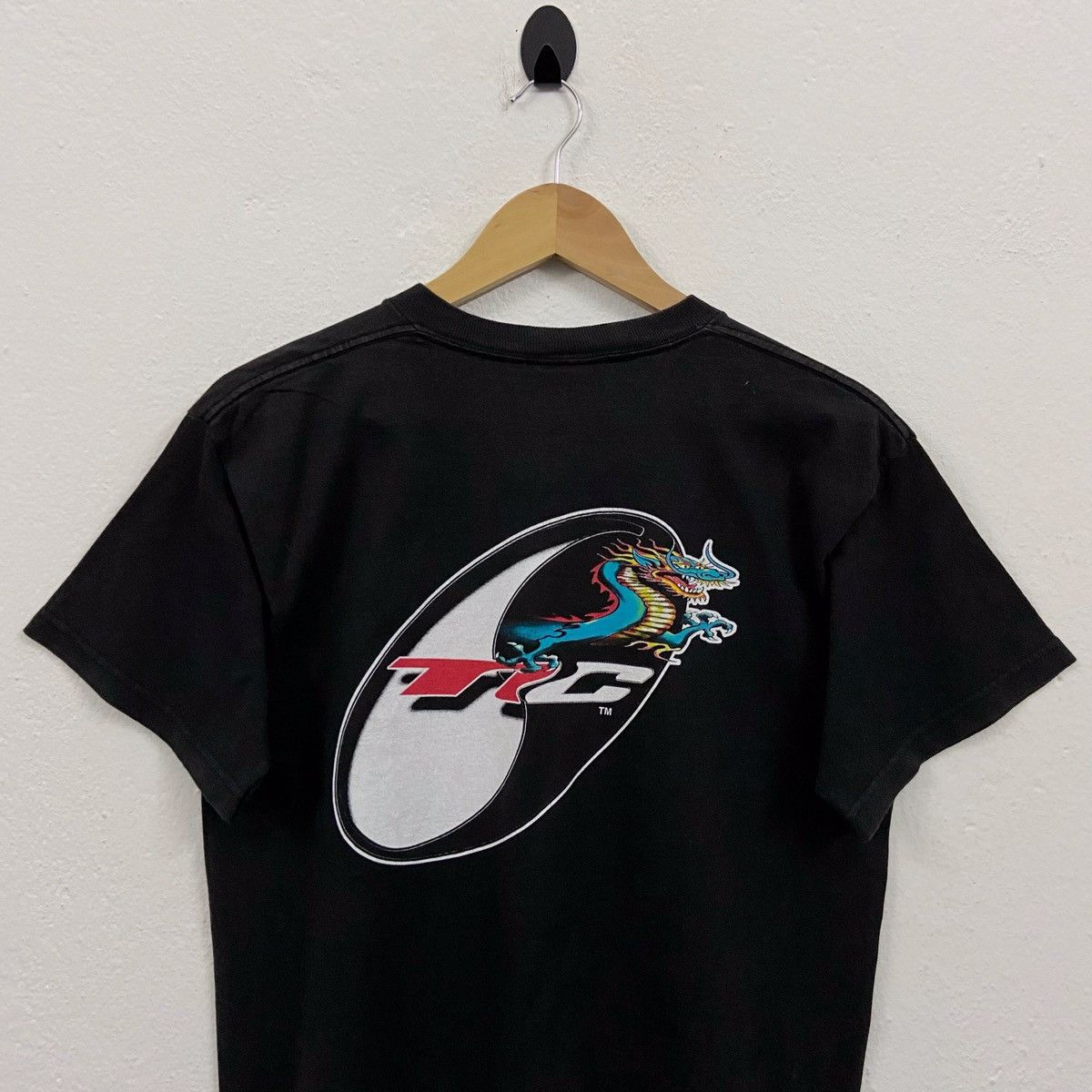 Vintage Rare Vintage 90s T&C Surfboarding Design Tshirt Size US M / EU 48-50 / 2 - 5 Thumbnail