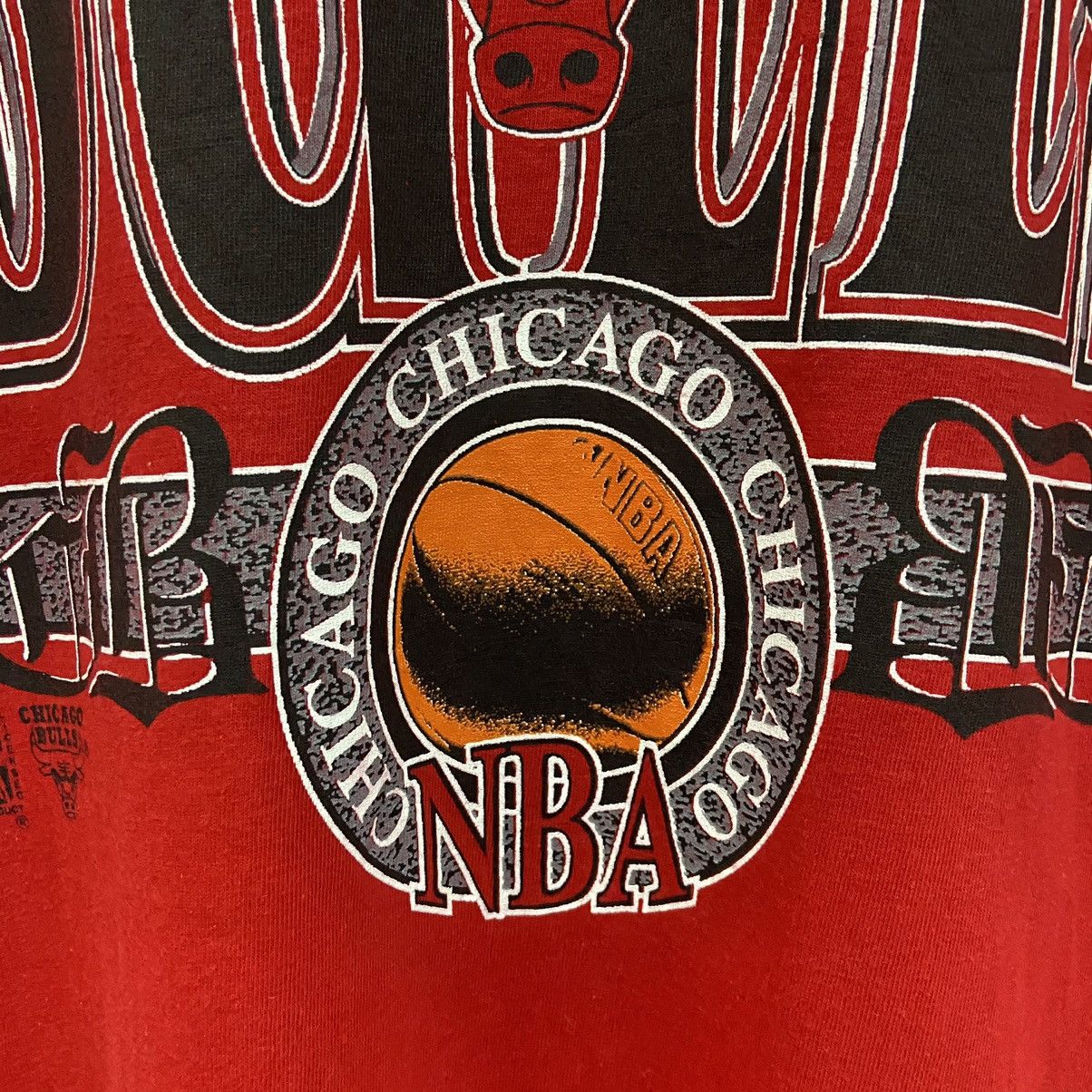 NBA × Vintage Rare Vintage 90s NBA Chicago Bulls By Logo 7 Tshirt Size US M / EU 48-50 / 2 - 7 Thumbnail