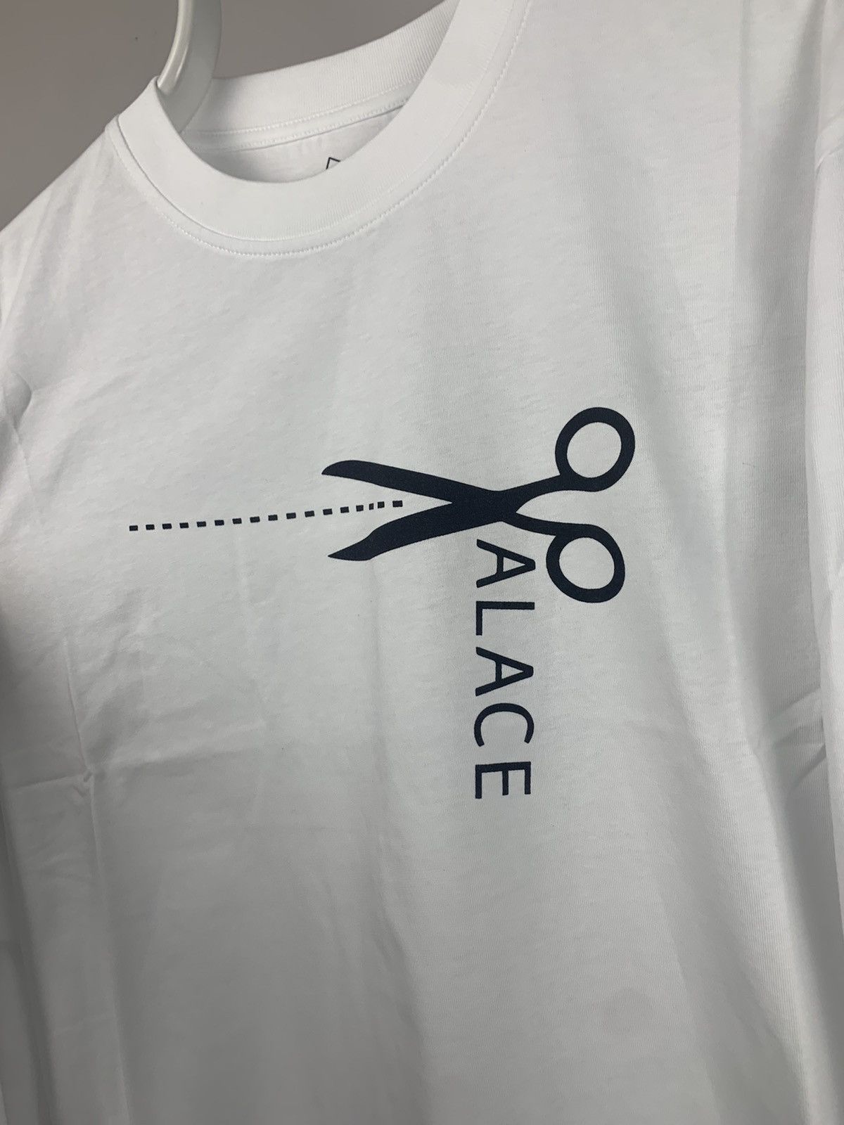 Palace Palace Scissor Longsleeve Tee White Medium Size US M / EU 48-50 / 2 - 3 Thumbnail