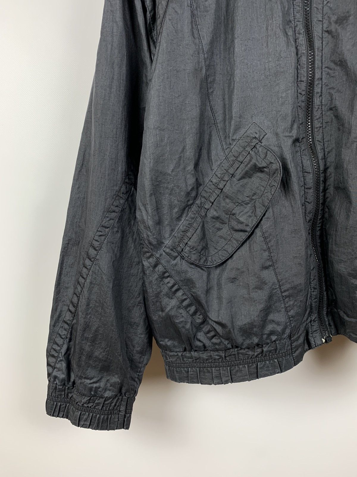 Jordan Brand 80s Vintage Nike Jordan Nylon Metallic Grey Track Top Jacket Size US S / EU 44-46 / 1 - 12 Thumbnail
