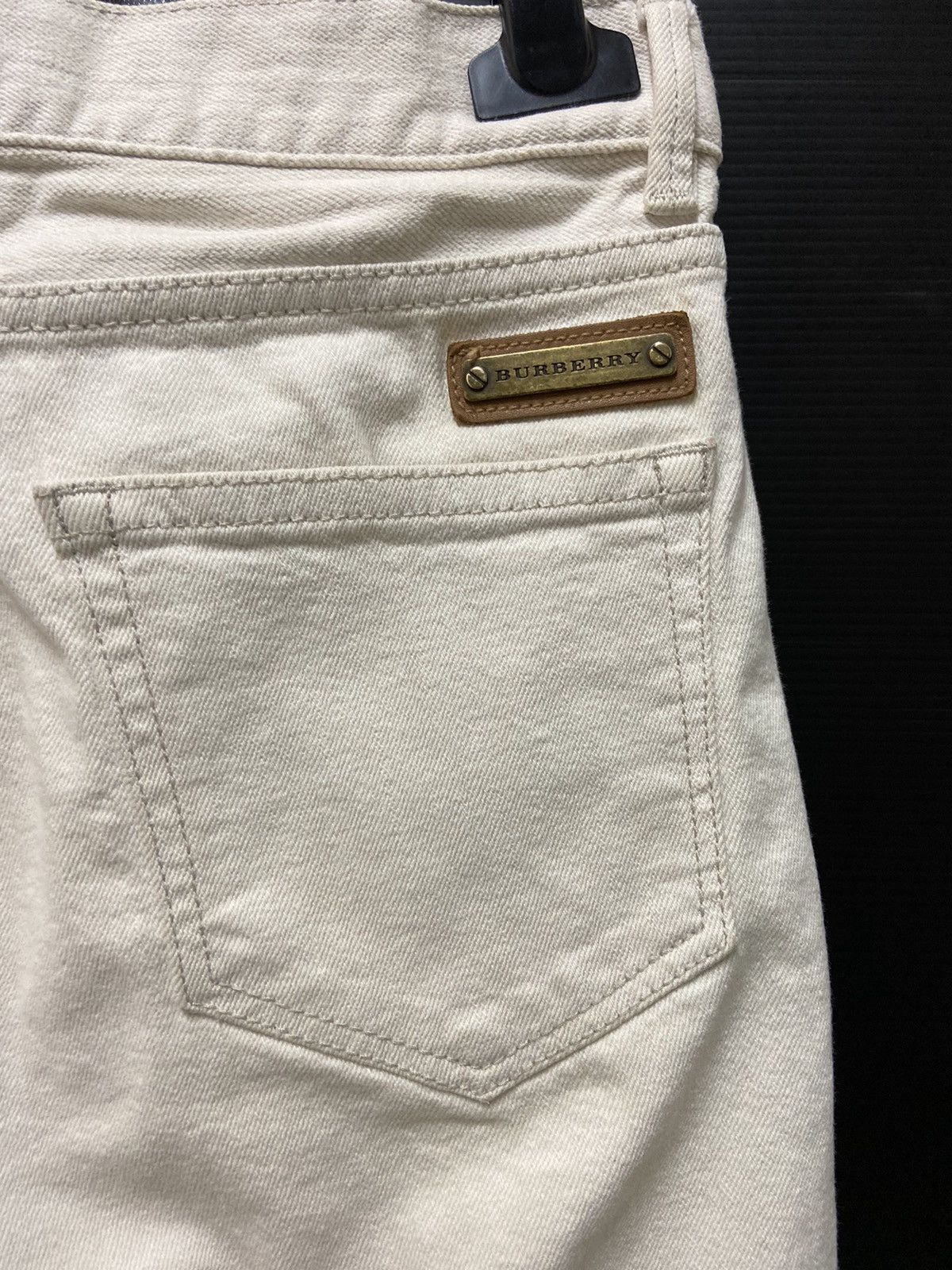 Burberry × Burberry Prorsum × Vintage Vintage Burberry London White Denim Novacheck Made In Japan Size US 32 / EU 48 - 10 Thumbnail