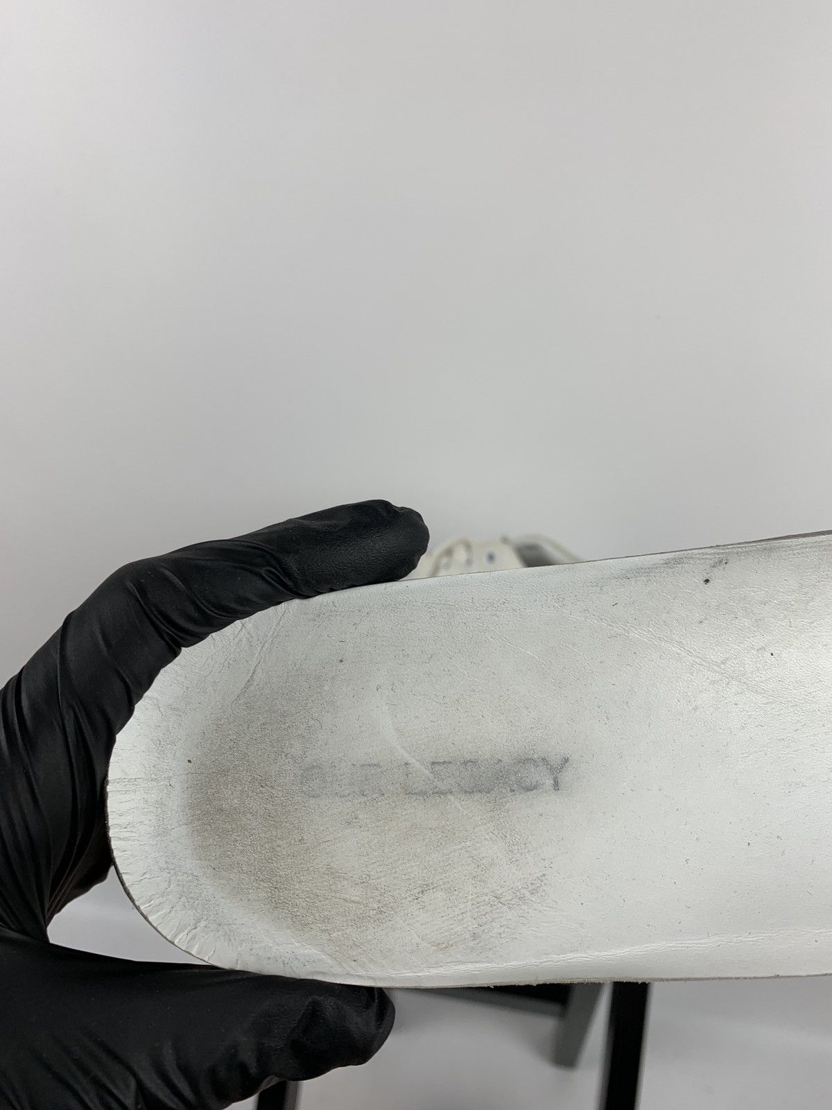 Our Legacy Our Legacy White Leather Low Top Sneakers Shoes Size US 8 / EU 41 - 23 Thumbnail