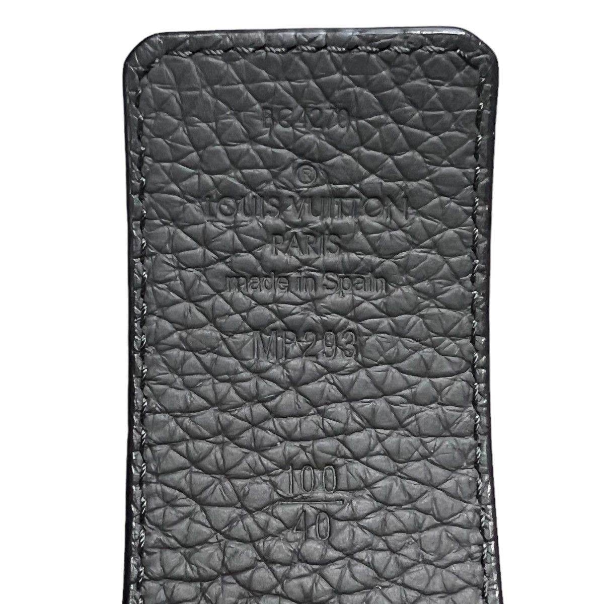 louis vuitton belt logo