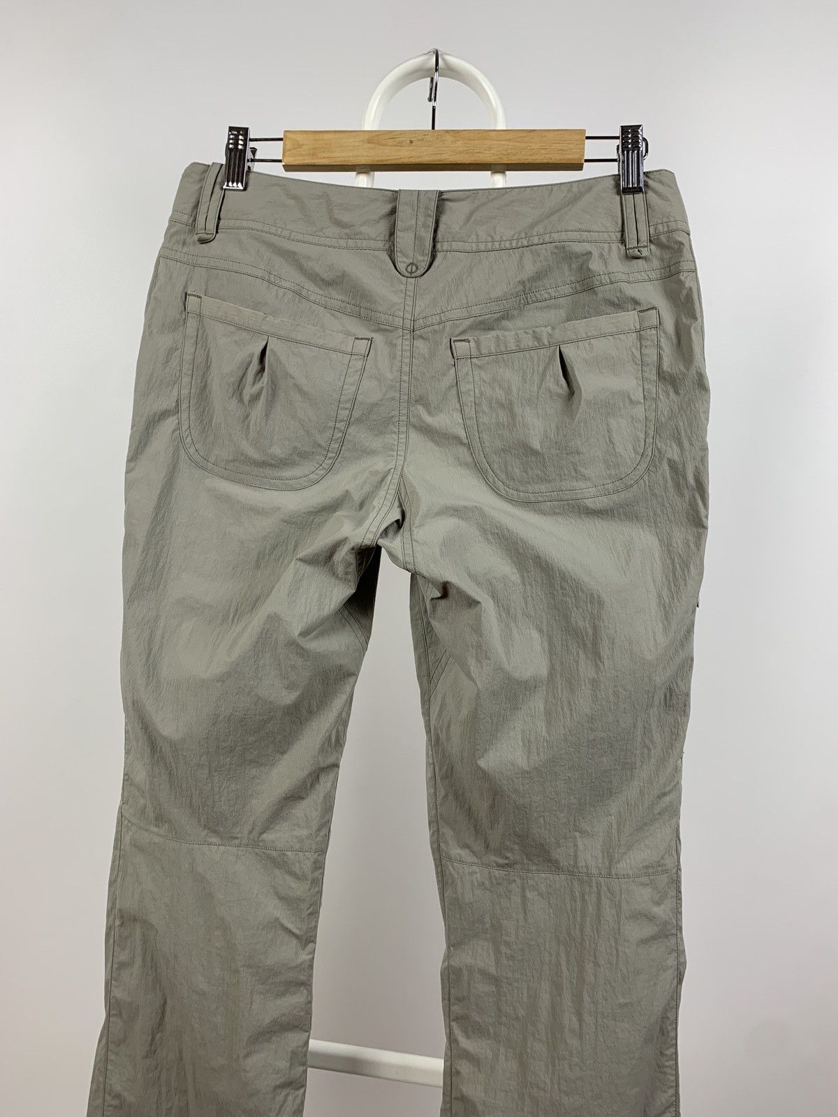 Arc'teryx Vintage Arcteryx Nylon Grey Cargo Pants Travis Style Size US 28 / EU 44 - 14 Thumbnail