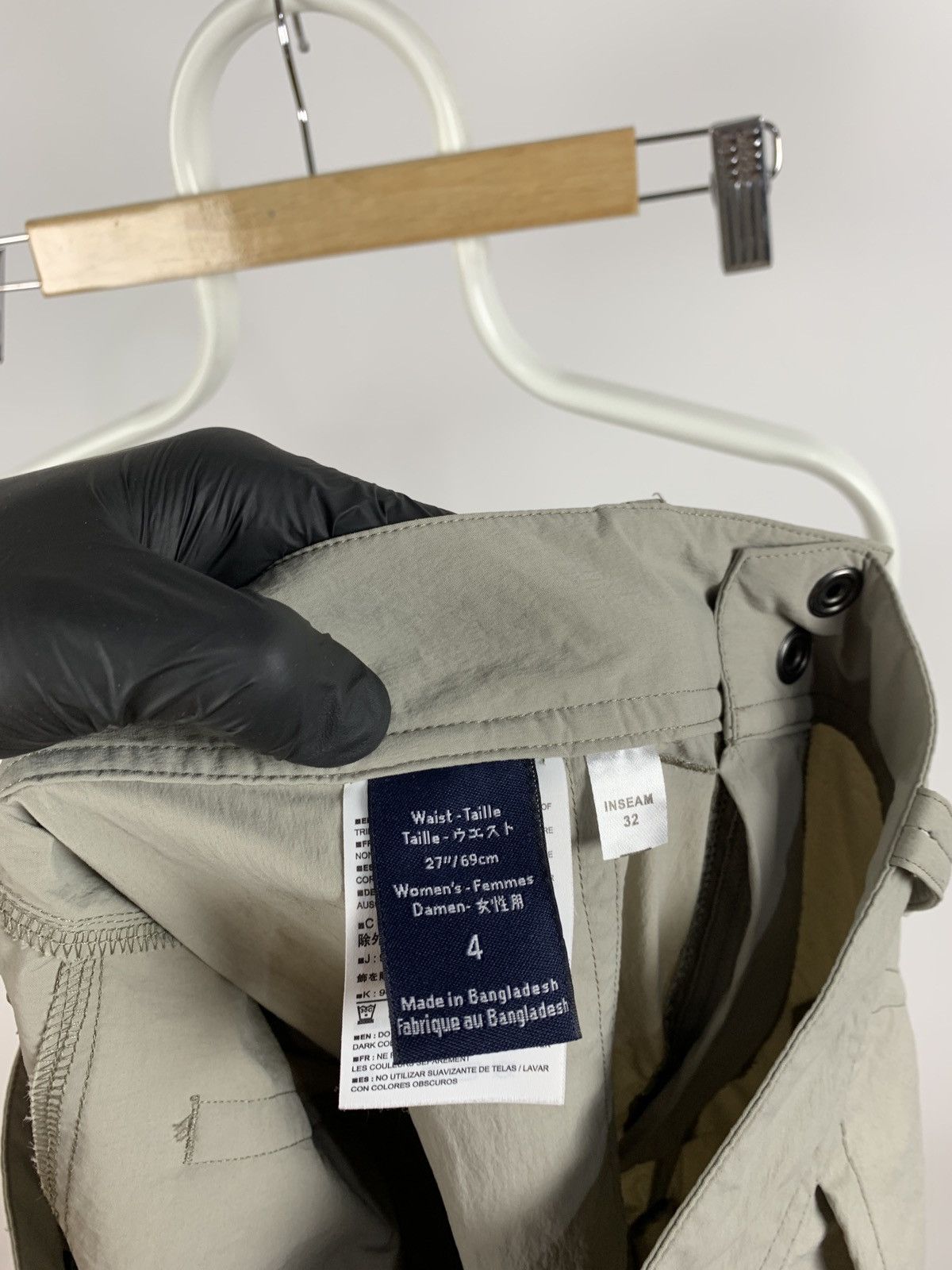 Arc'teryx Vintage Arcteryx Nylon Grey Cargo Pants Travis Style Size US 28 / EU 44 - 21 Thumbnail