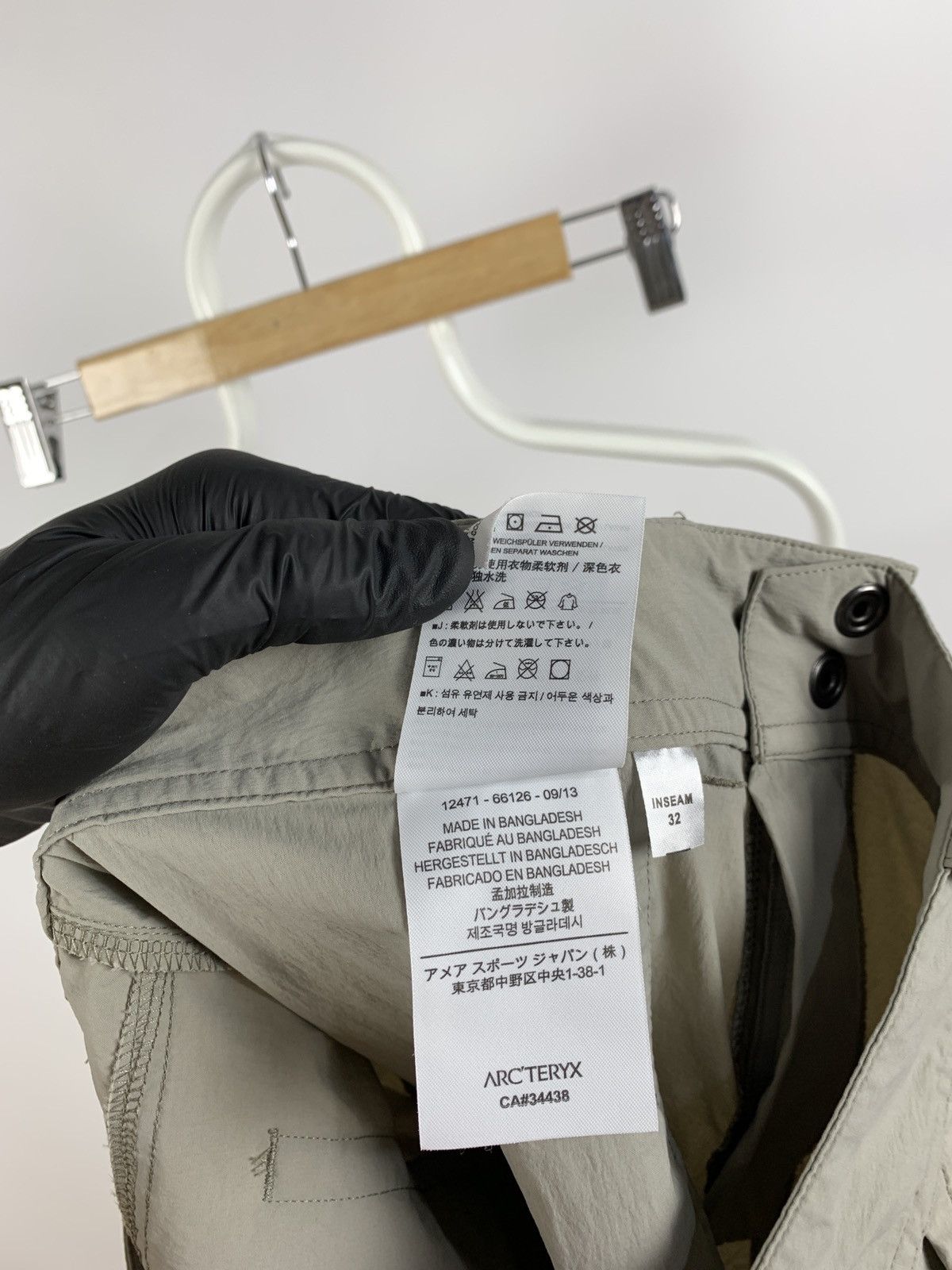 Arc'teryx Vintage Arcteryx Nylon Grey Cargo Pants Travis Style Size US 28 / EU 44 - 23 Thumbnail