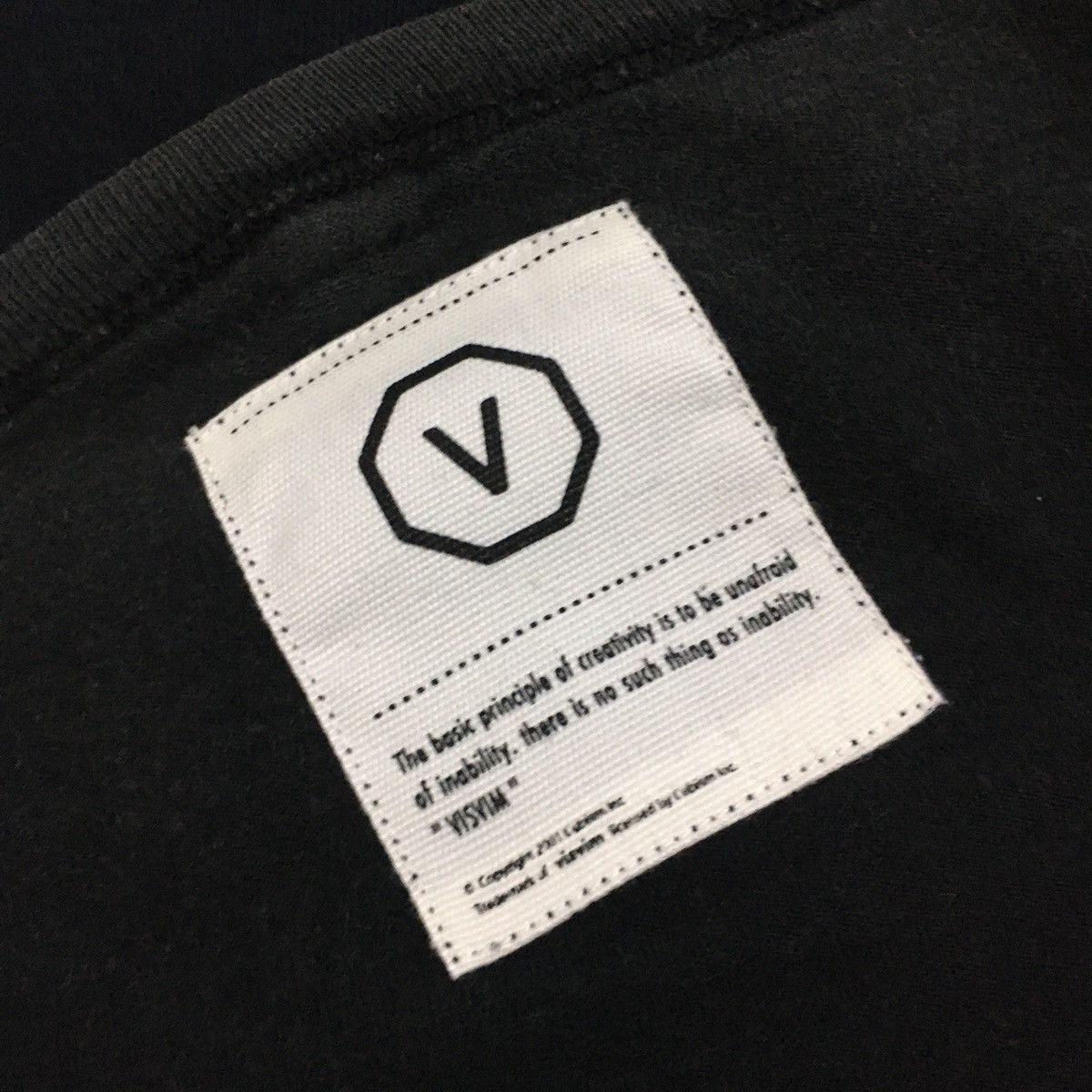 Visvim Rare Design Visvim 3 quarter Sun Faded Tshirt Size US L / EU 52-54 / 3 - 3 Thumbnail
