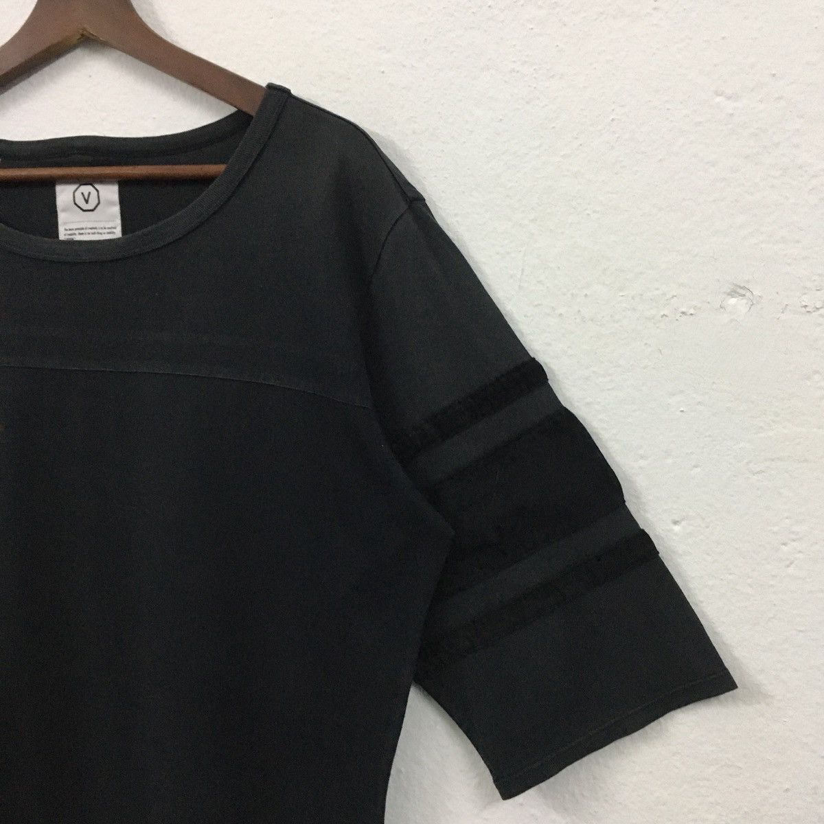 Visvim Rare Design Visvim 3 quarter Sun Faded Tshirt Size US L / EU 52-54 / 3 - 9 Thumbnail