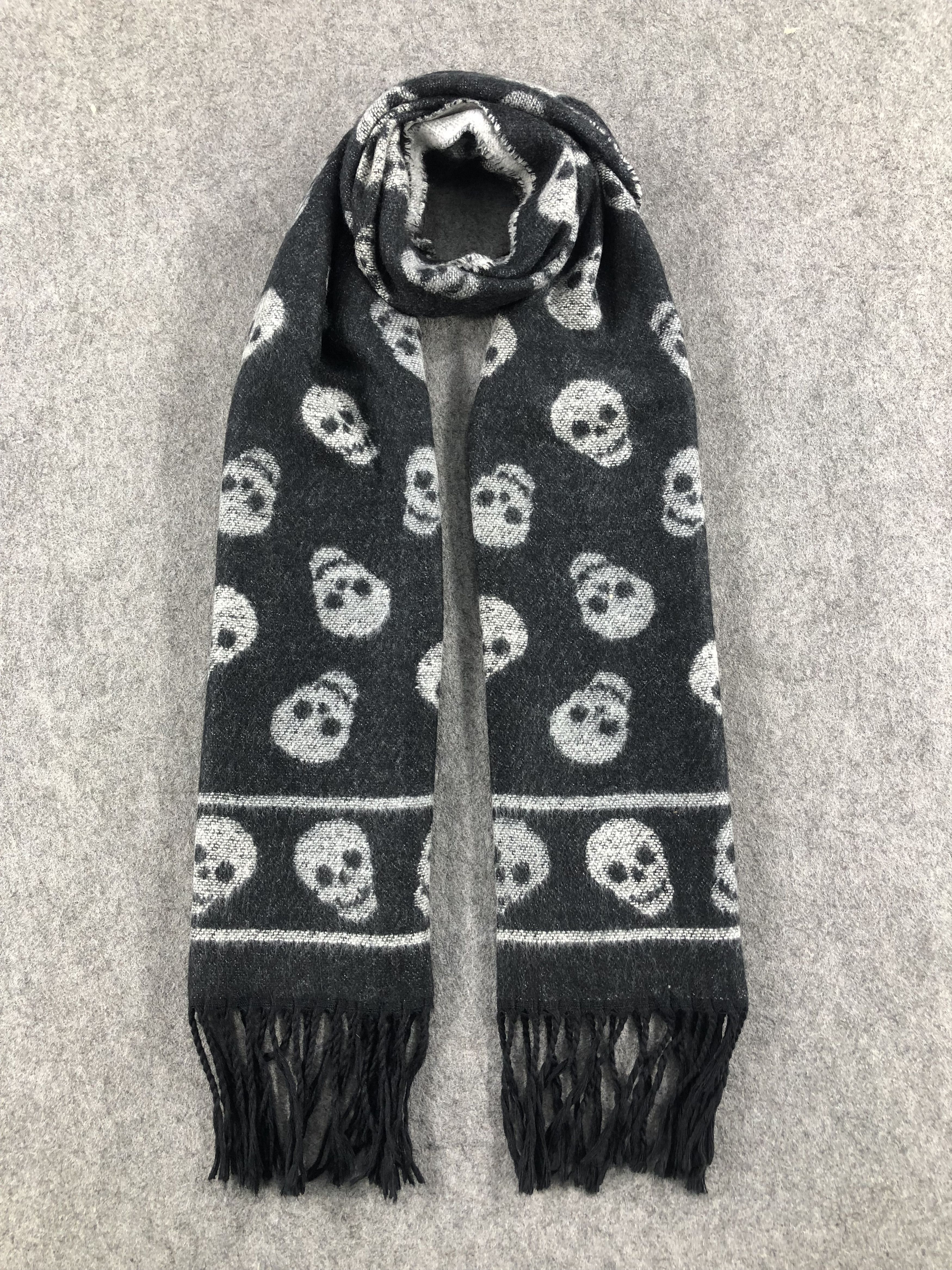 Beams Plus Beams Skull Design Scarf / Muffler / Neckwear Size ONE SIZE - 1 Thumbnail
