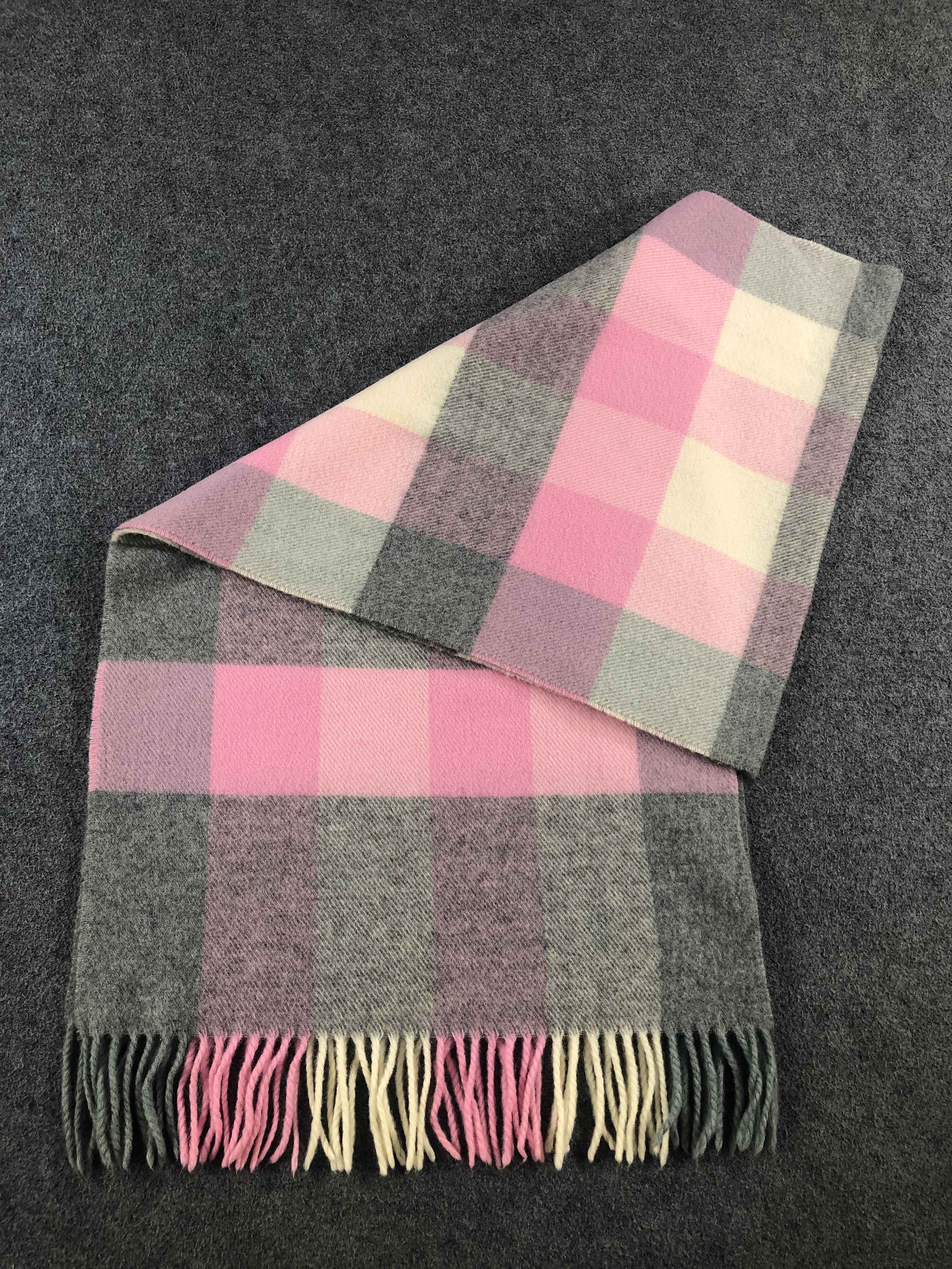 Courreges Courreges Scarf / Muffler / Neckwear Size ONE SIZE - 4 Thumbnail