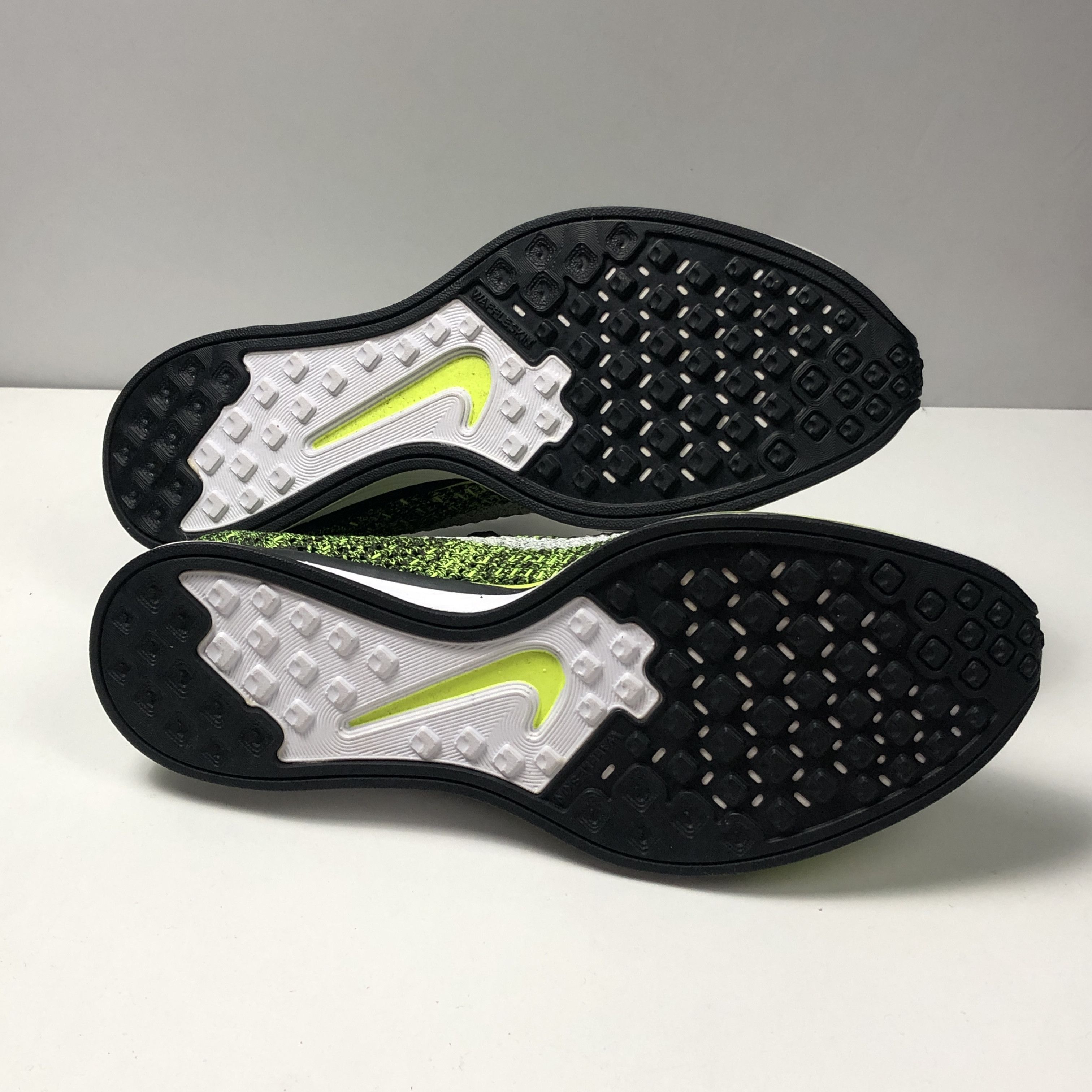 Nike Nike Flyknit Race 2016 US 7,5 EU 40,5 Size US 7.5 / EU 40-41 - 5 Thumbnail