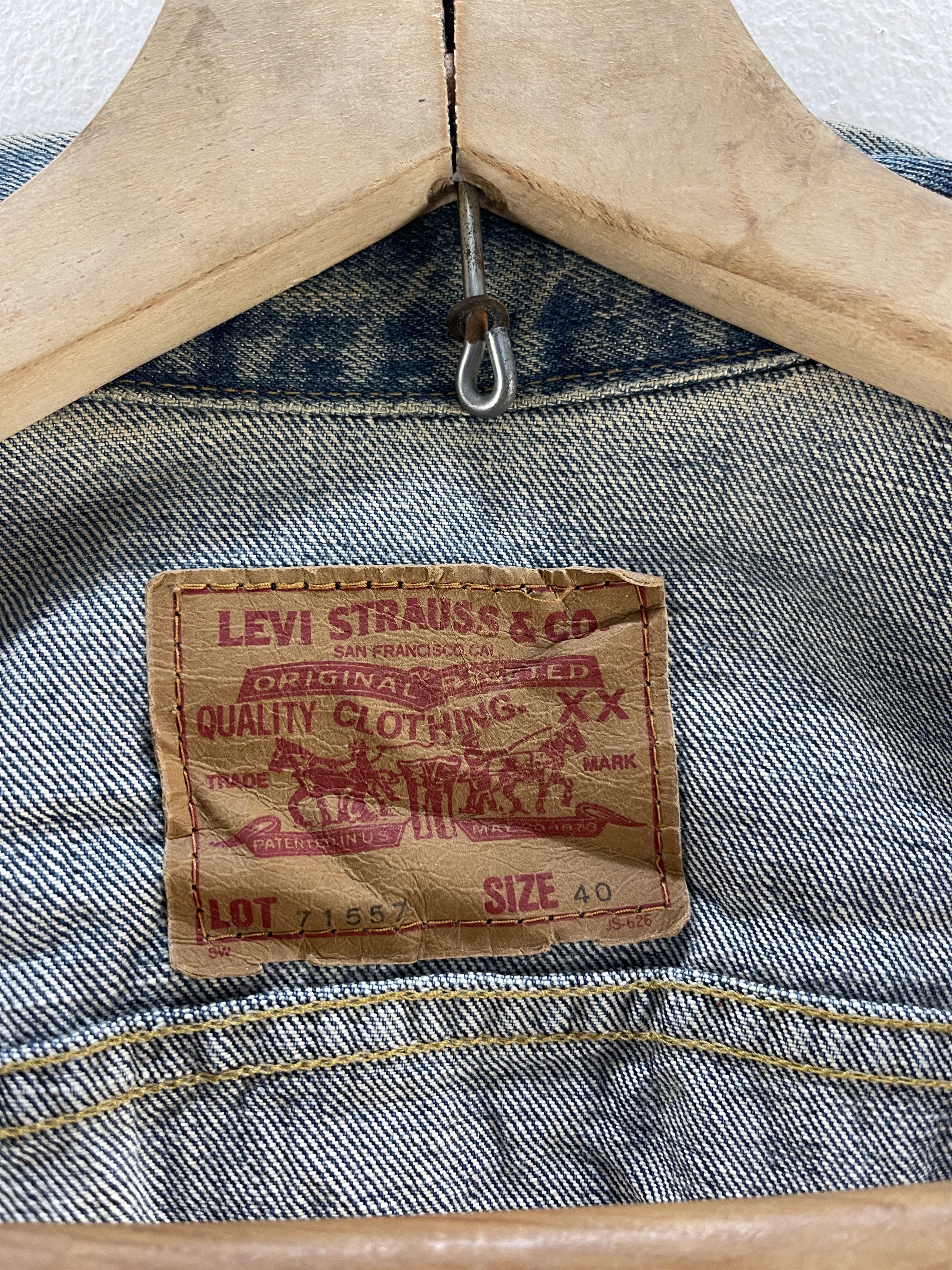 Levi's Vintage Levis Mickey Mouse Customs Denim Jeans Jacket Size US S / EU 44-46 / 1 - 14 Thumbnail