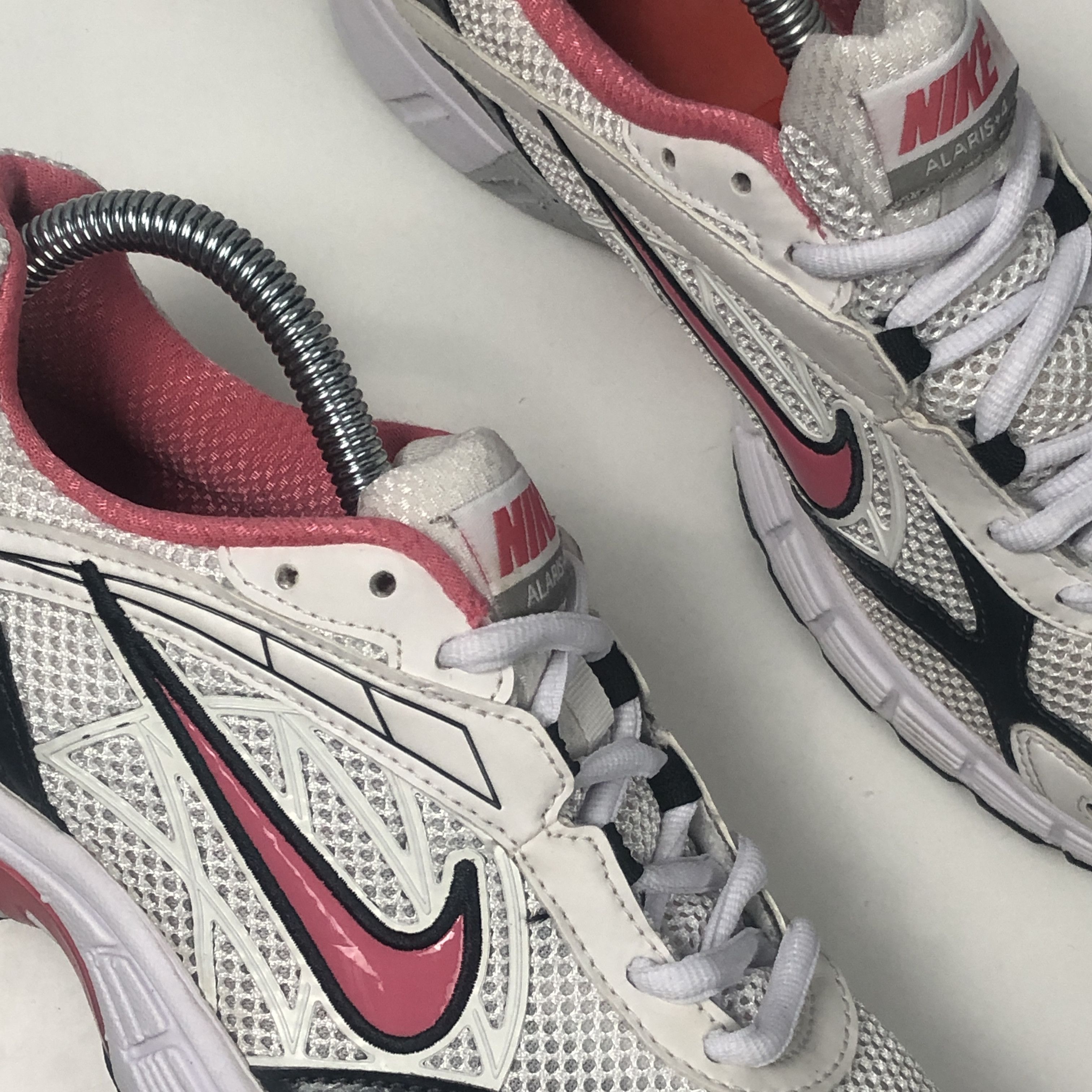 Nike × Vintage Nike Alaris 4 2011 US 8 EU 39 Size US 9 / IT 39 - 2 Thumbnail