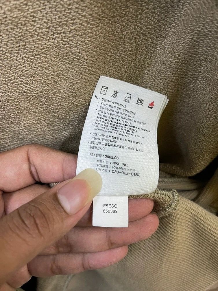 Japanese Brand × Nike × Vintage Vintage Nike Swoosh Mini Logo Patches Style Zipper Sweater Size US S / EU 44-46 / 1 - 14 Thumbnail