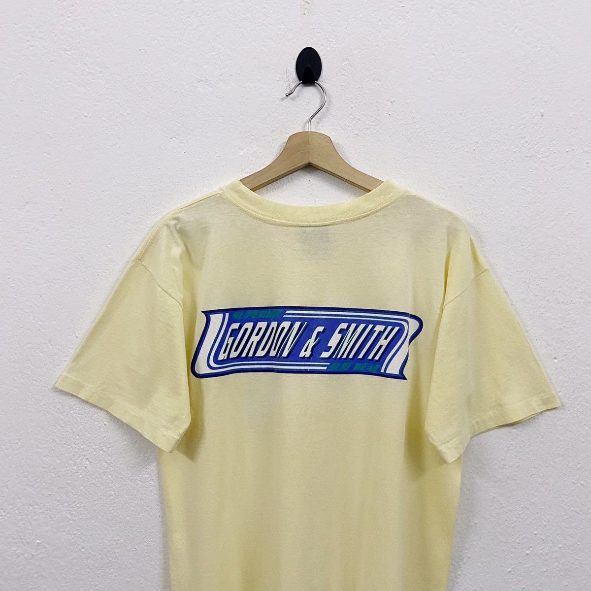 Vintage Rare Vintage Gordon And Smith Big Logo Tshirt Size US M / EU 48-50 / 2 - 8 Thumbnail