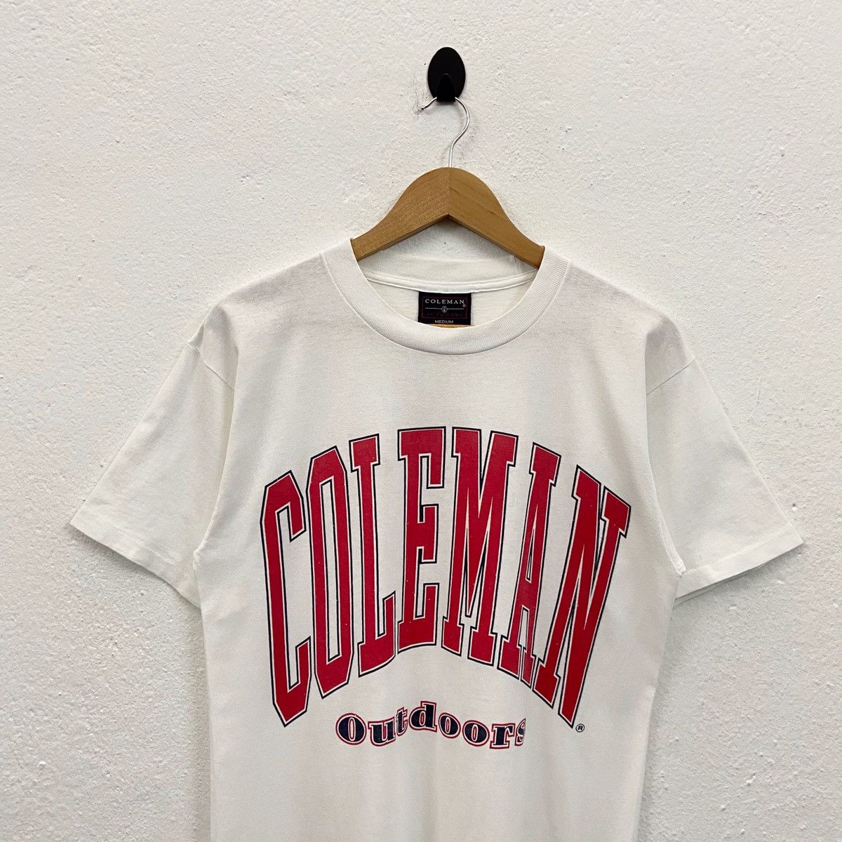 Coleman × Vintage Rare Vintage Coleman Outdoor Big Spellout Tshirt Size US S / EU 44-46 / 1 - 5 Thumbnail