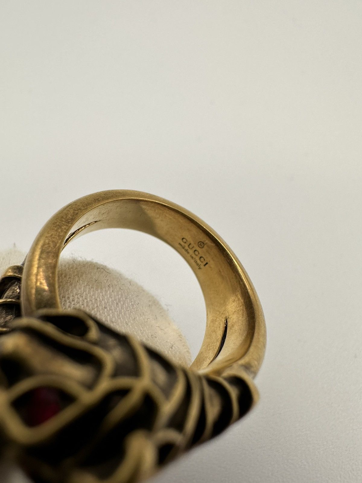 Gucci Sz 7.25 US Gucci Panthers Gold Ring with Rubys Size ONE SIZE - 7 Thumbnail