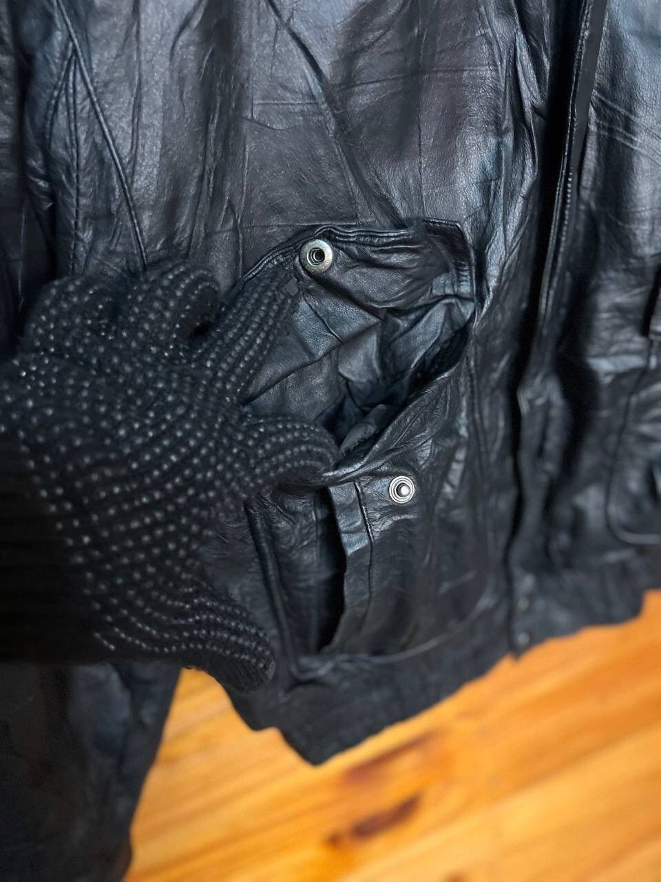 Leather 🔥BEST OFFER🔥VINTAGE LEATHER JACKET Size US M / EU 48-50 / 2 - 4 Thumbnail