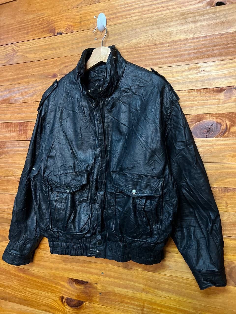 Leather 🔥BEST OFFER🔥VINTAGE LEATHER JACKET Size US M / EU 48-50 / 2 - 3 Thumbnail