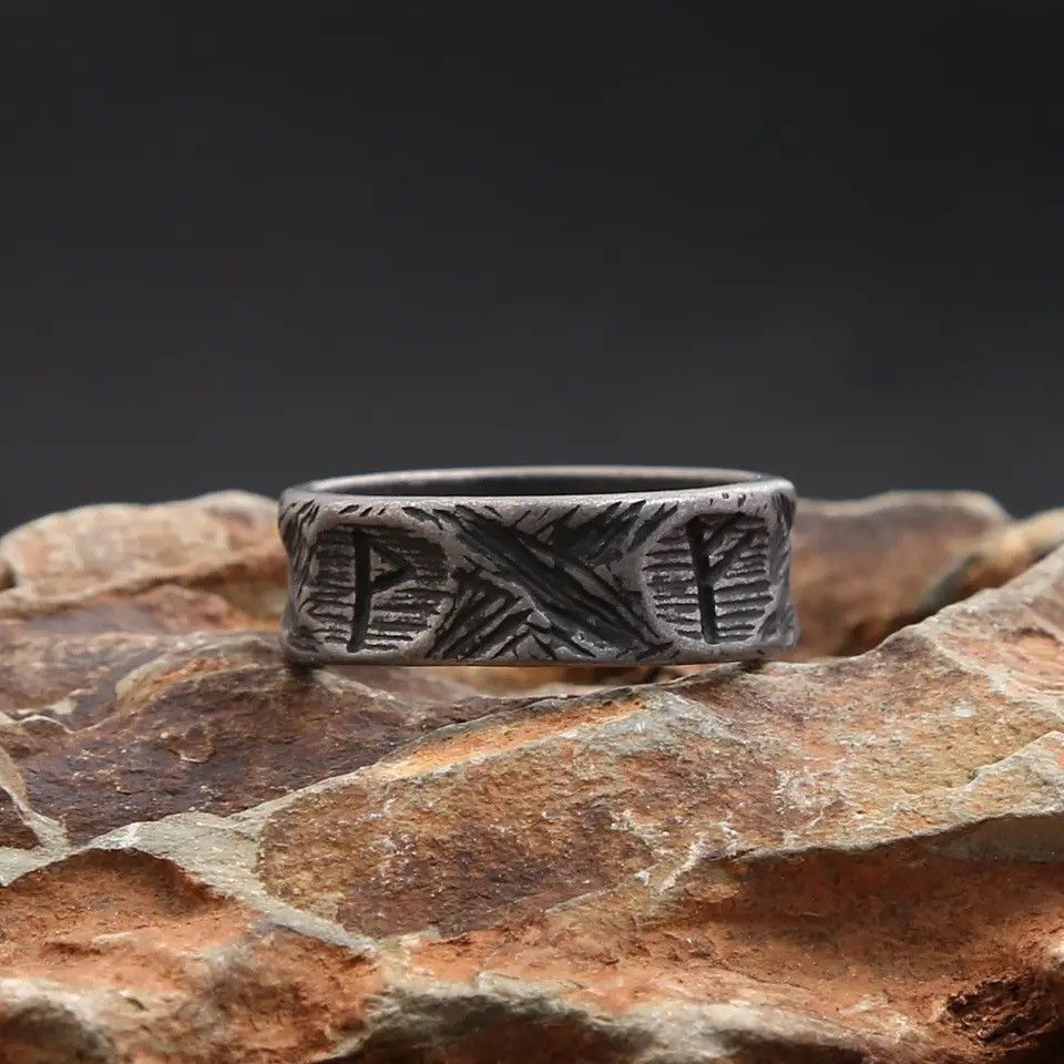 Jewelry × Vintage Letter Viking Rune Ring Size ONE SIZE - 2 Thumbnail